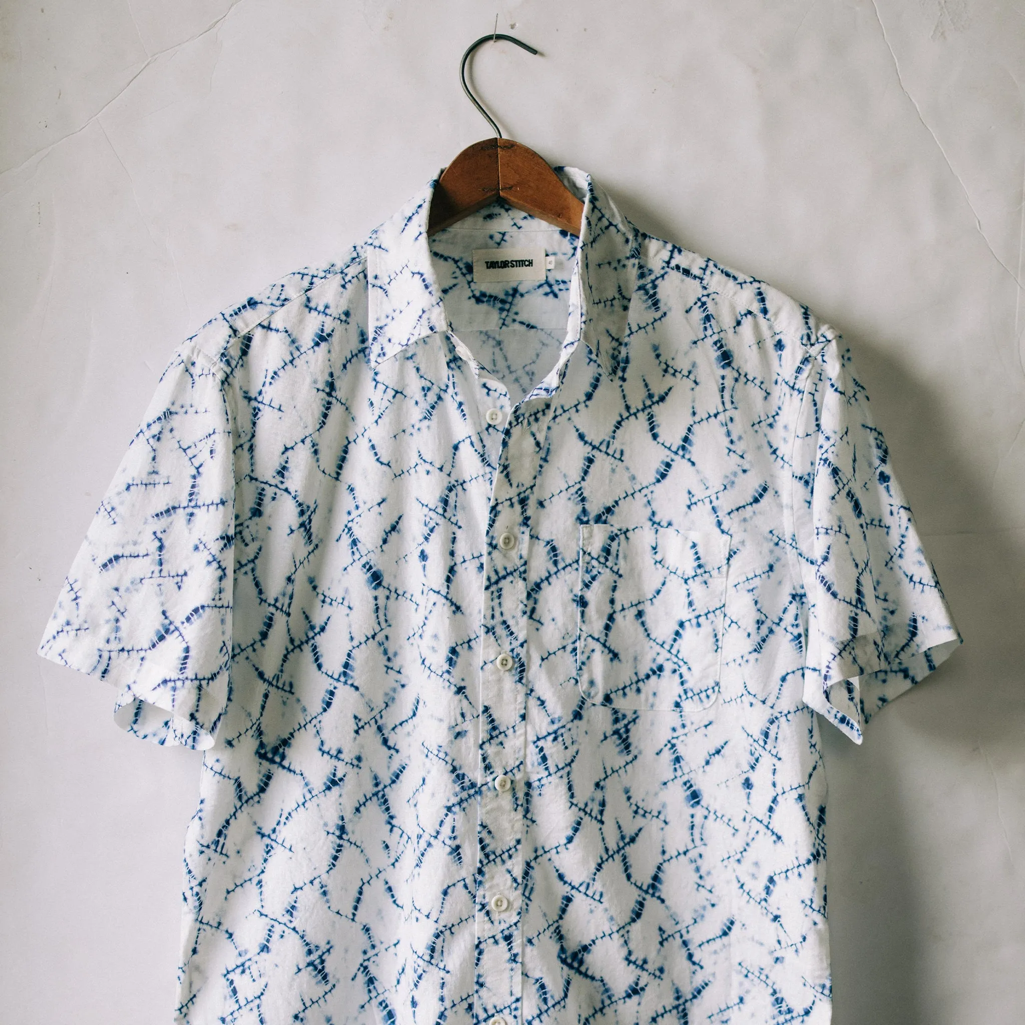 The Short Sleeve California in Deep Navy Crackle sold by Taylor Stitch product image thumbnail 2