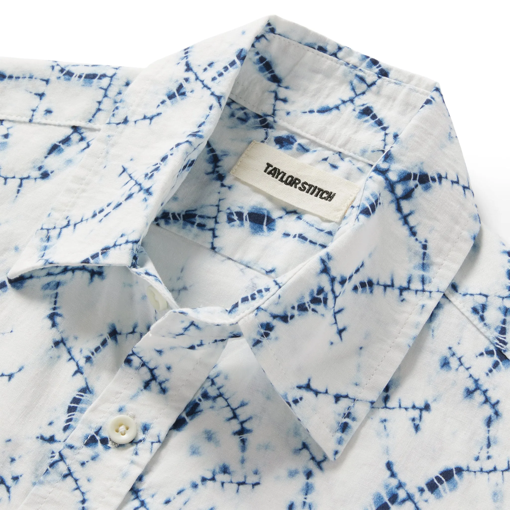 The Short Sleeve California in Deep Navy Crackle sold by Taylor Stitch product image thumbnail 4