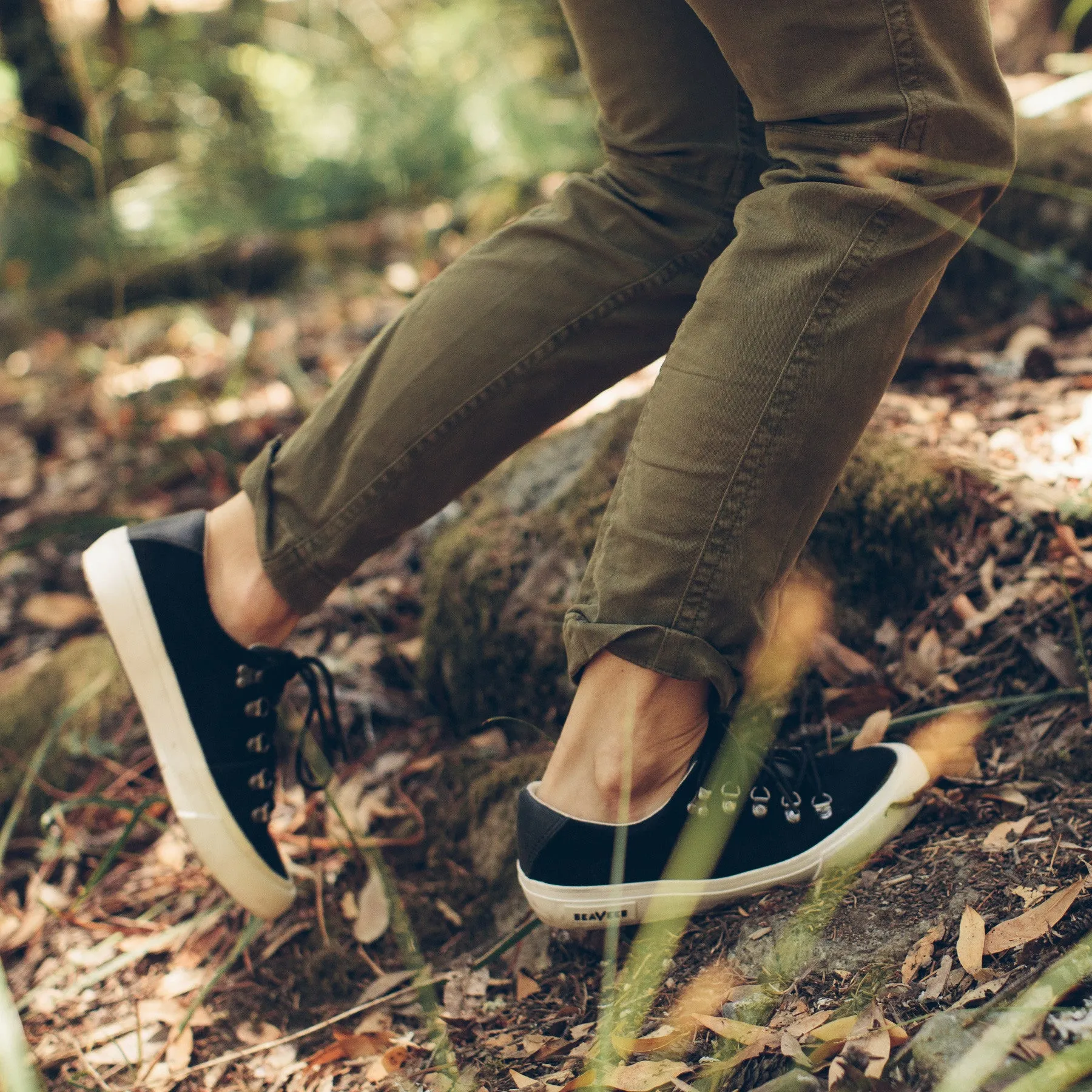 The Yosemite Hiker in Black sold by Taylor Stitch product image thumbnail 2