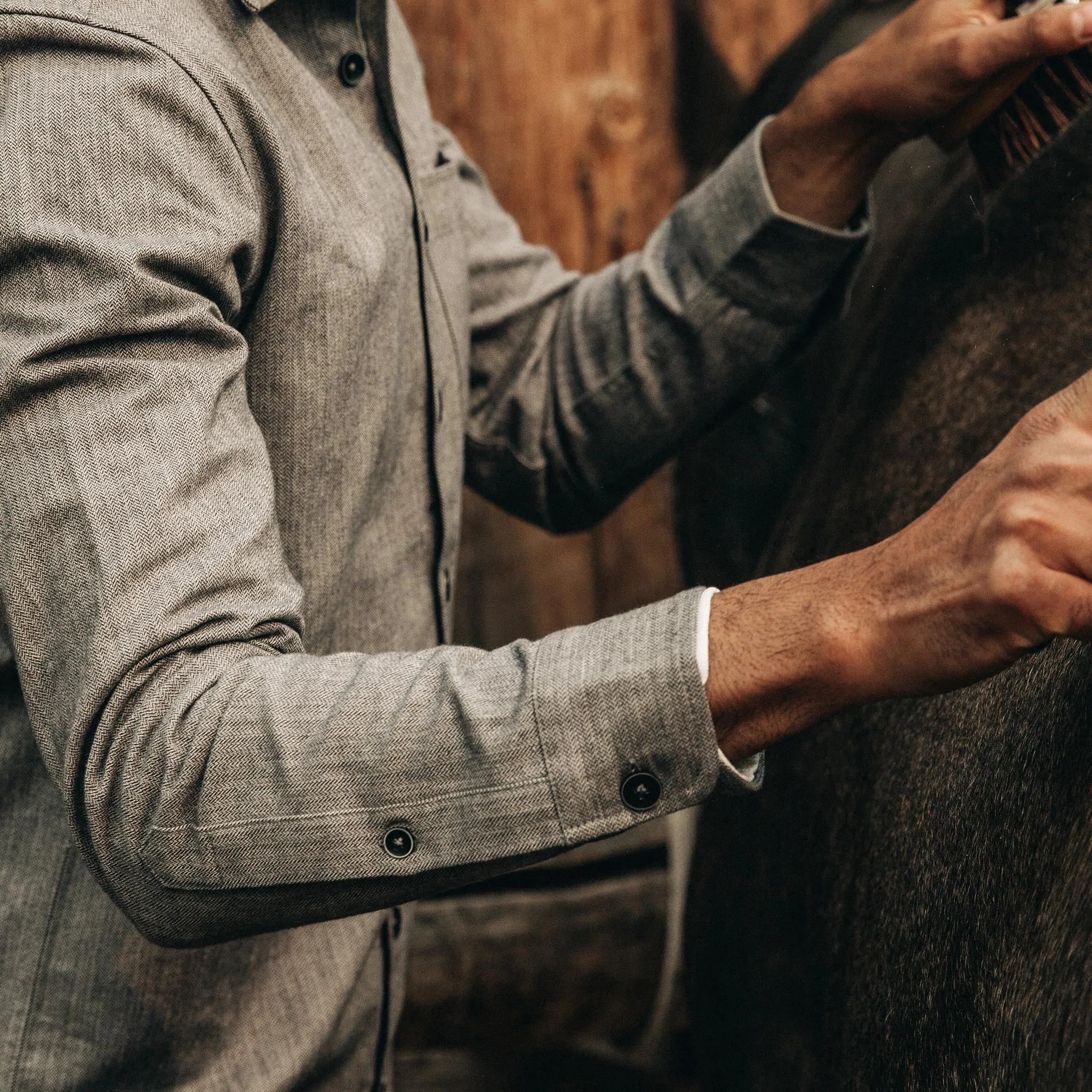 The Mechanic Shirt in Slate Herringbone sold by Taylor Stitch product image thumbnail 5