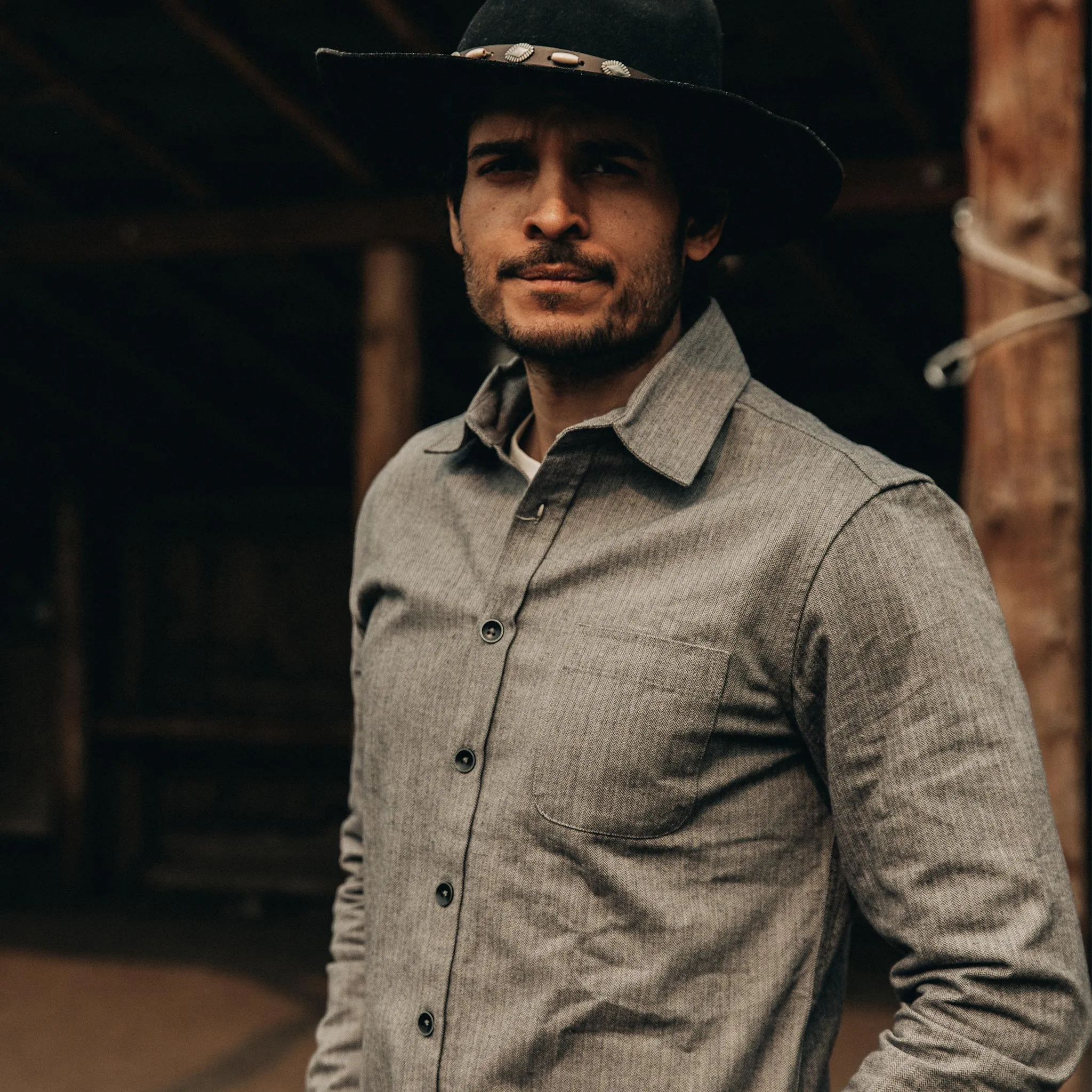 The Mechanic Shirt in Slate Herringbone sold by Taylor Stitch product image thumbnail 3