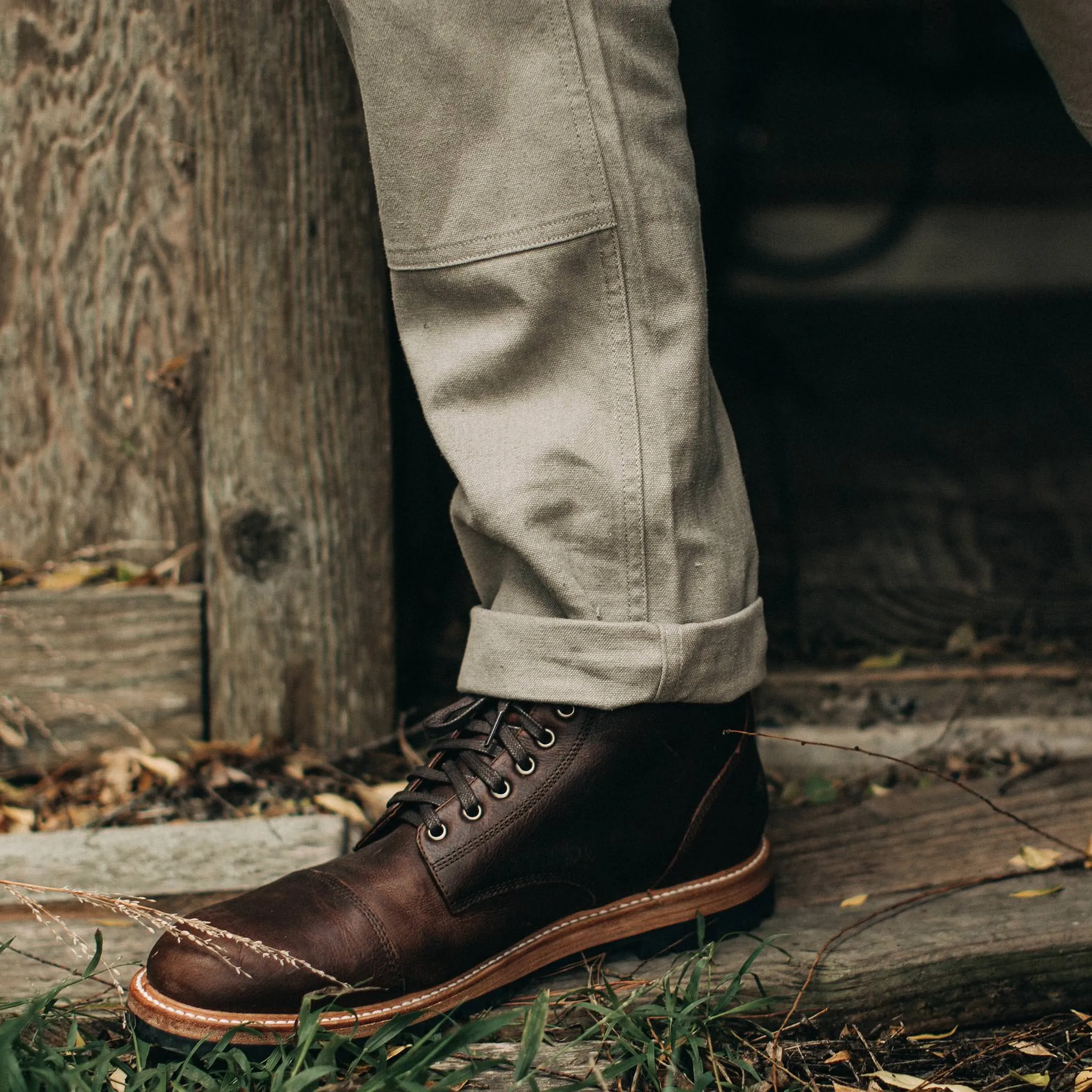 The Chore Pant in Ash Boss Duck sold by Taylor Stitch product image thumbnail 5