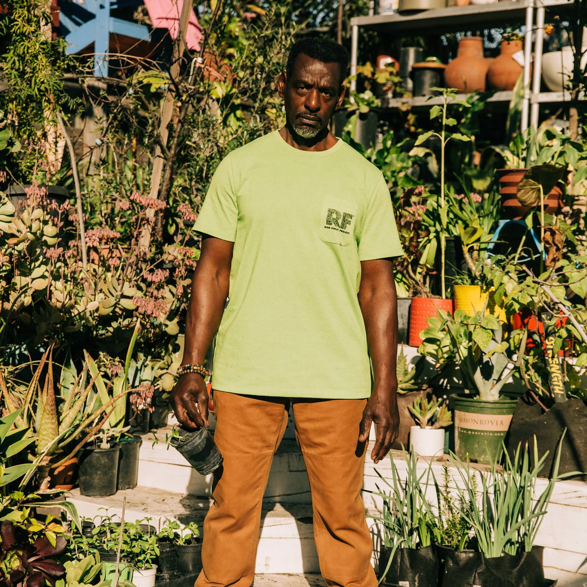 The Heavy Bag Tee in Chlorophyll sold by Taylor Stitch product image thumbnail 2