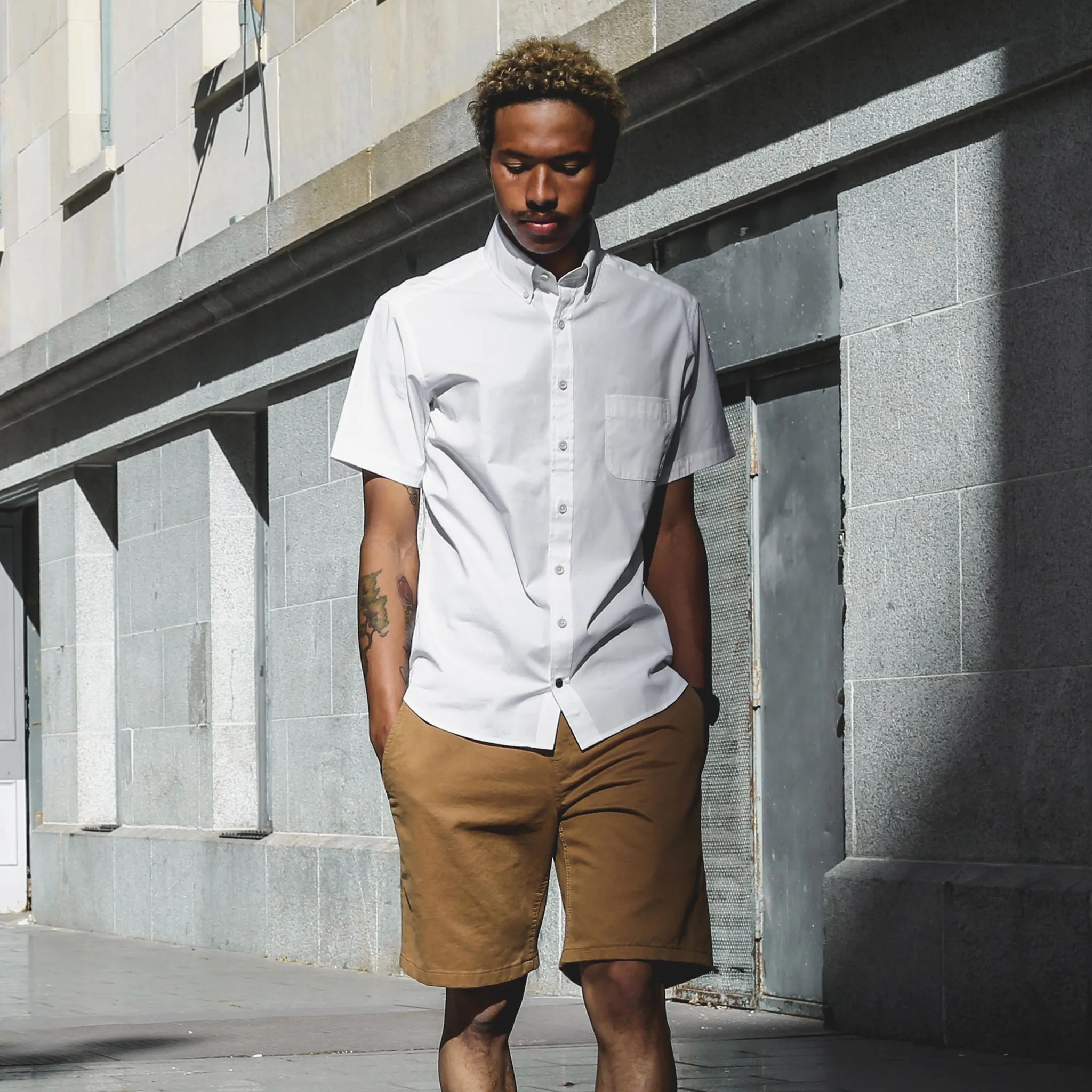 The Travel Short in British Khaki sold by Taylor Stitch product image thumbnail 2