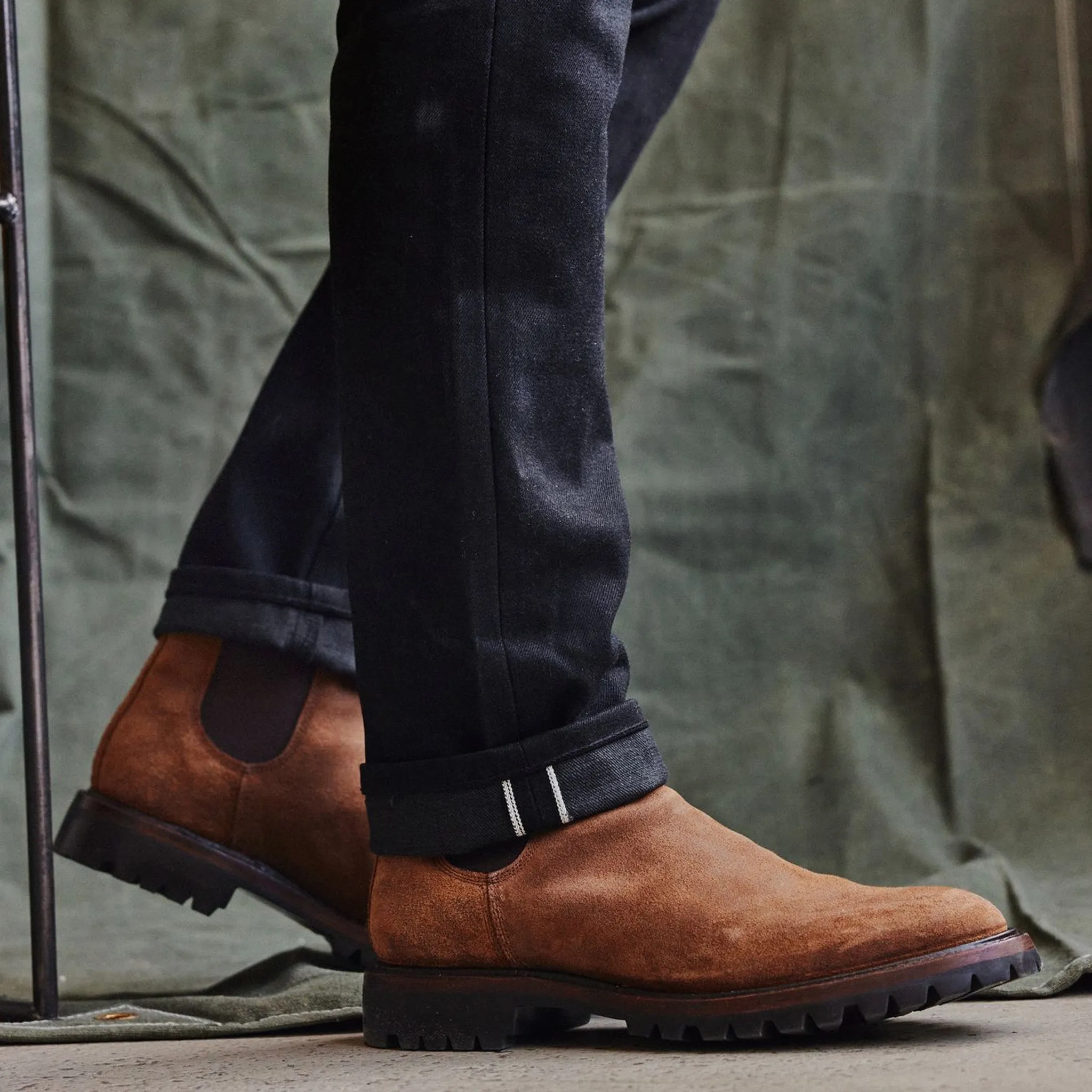 The Slim Jean in Black Nihon Menpu Selvage sold by Taylor Stitch product image thumbnail 4