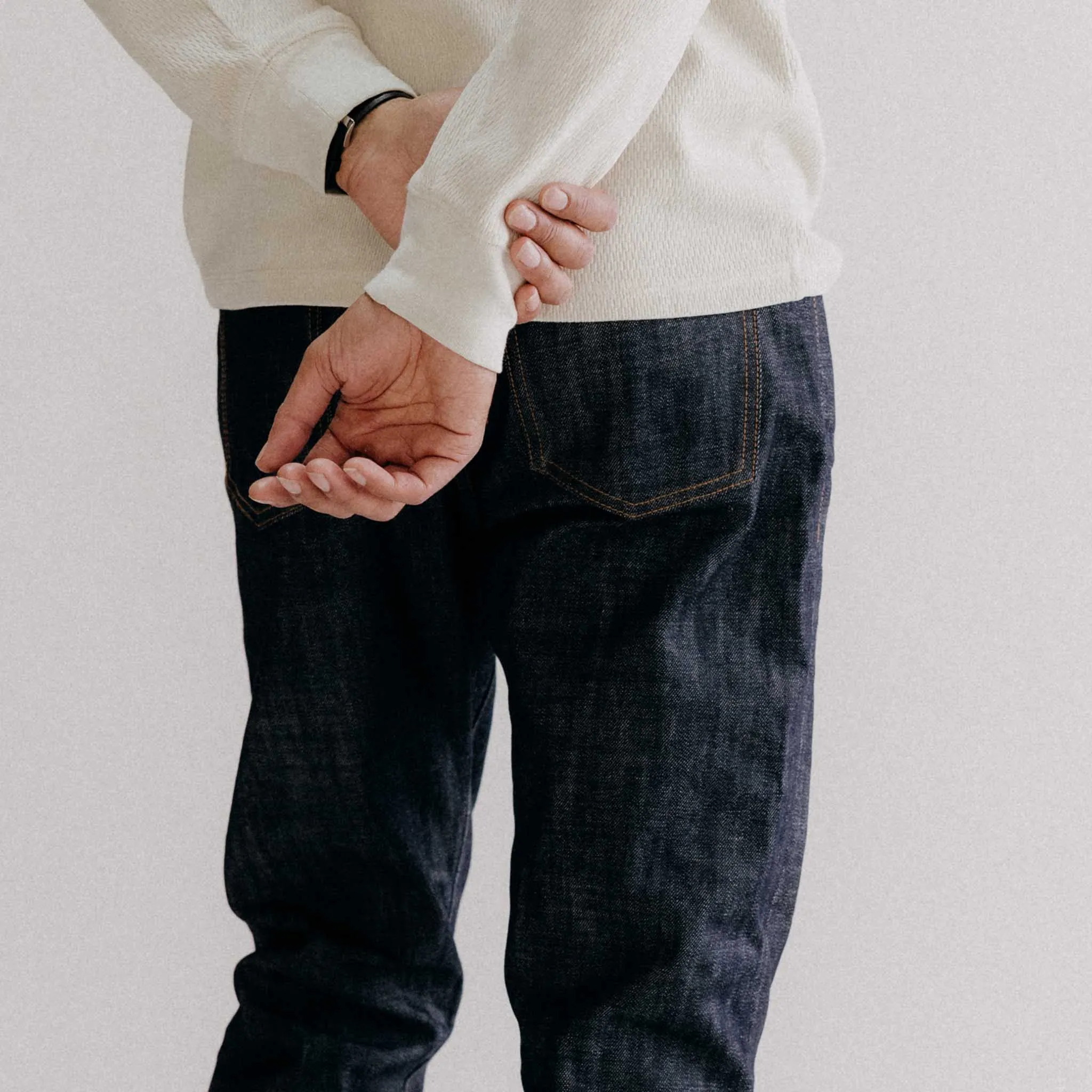 The Slim Jean in Rigid Organic Selvedge sold by Taylor Stitch product image thumbnail 3