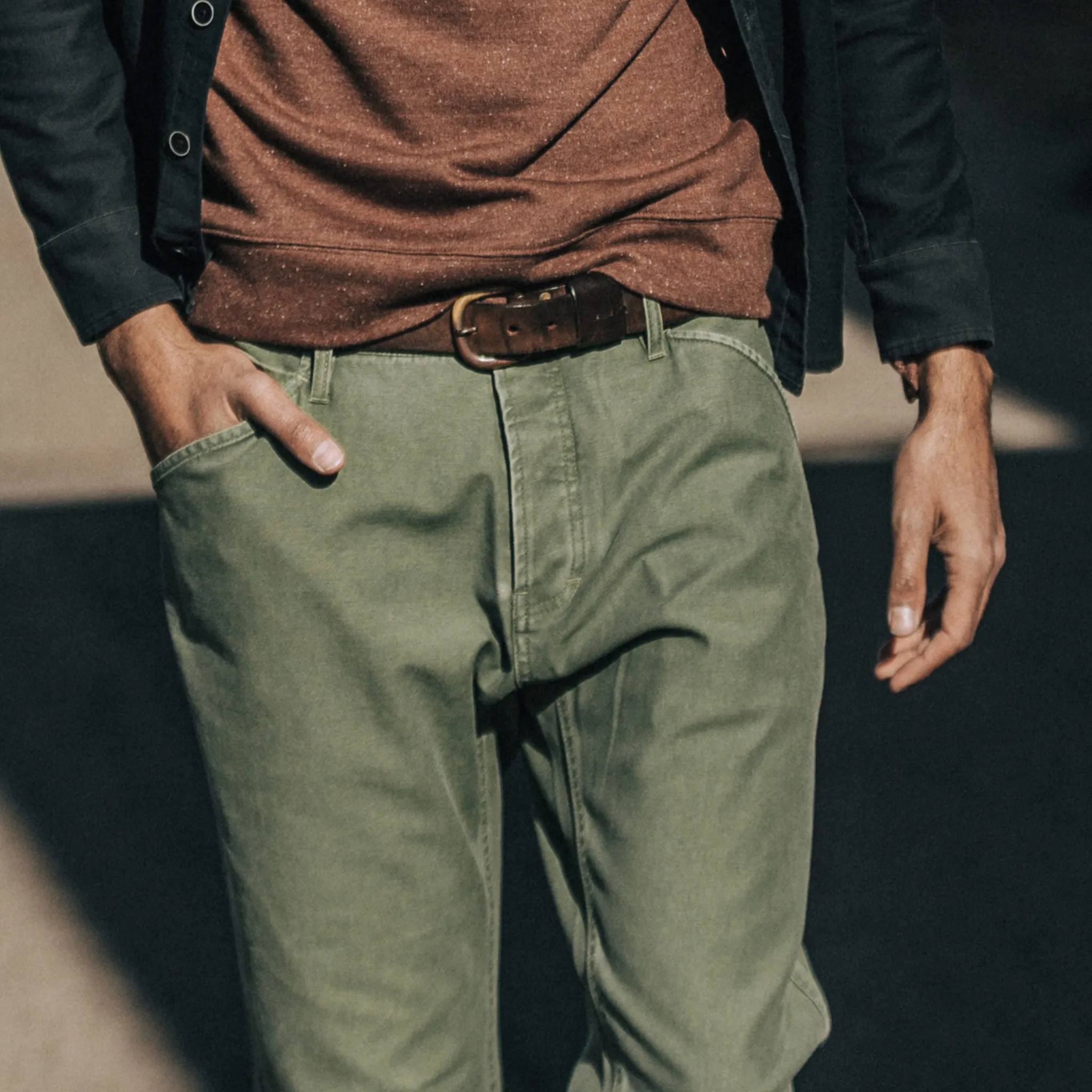 The Camp Pant in Olive Reverse Sateen sold by Taylor Stitch product image thumbnail 4