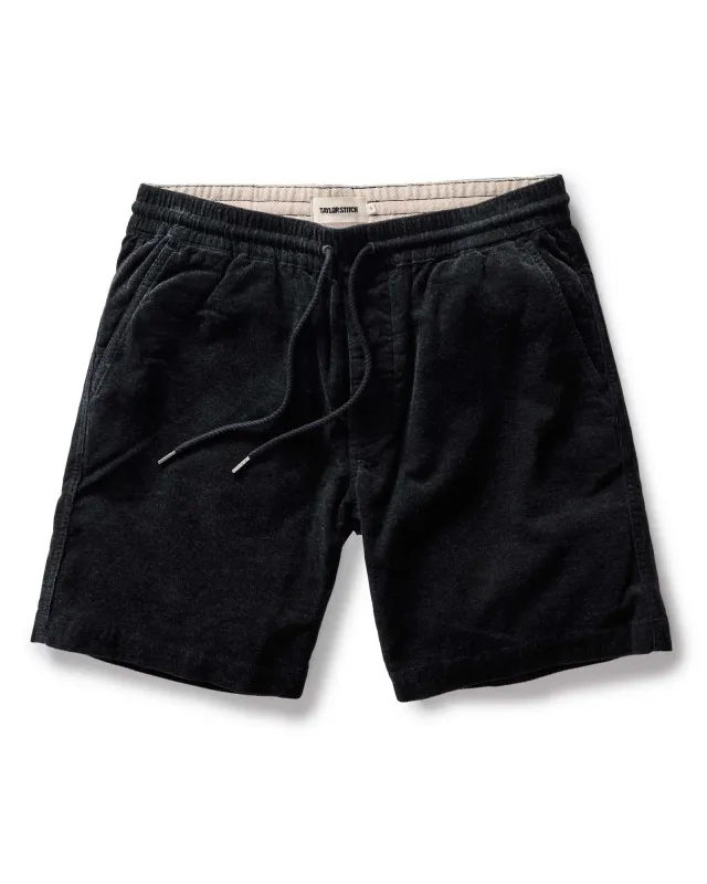 The Apres Short in Heather Coal Pincord sold by Taylor Stitch