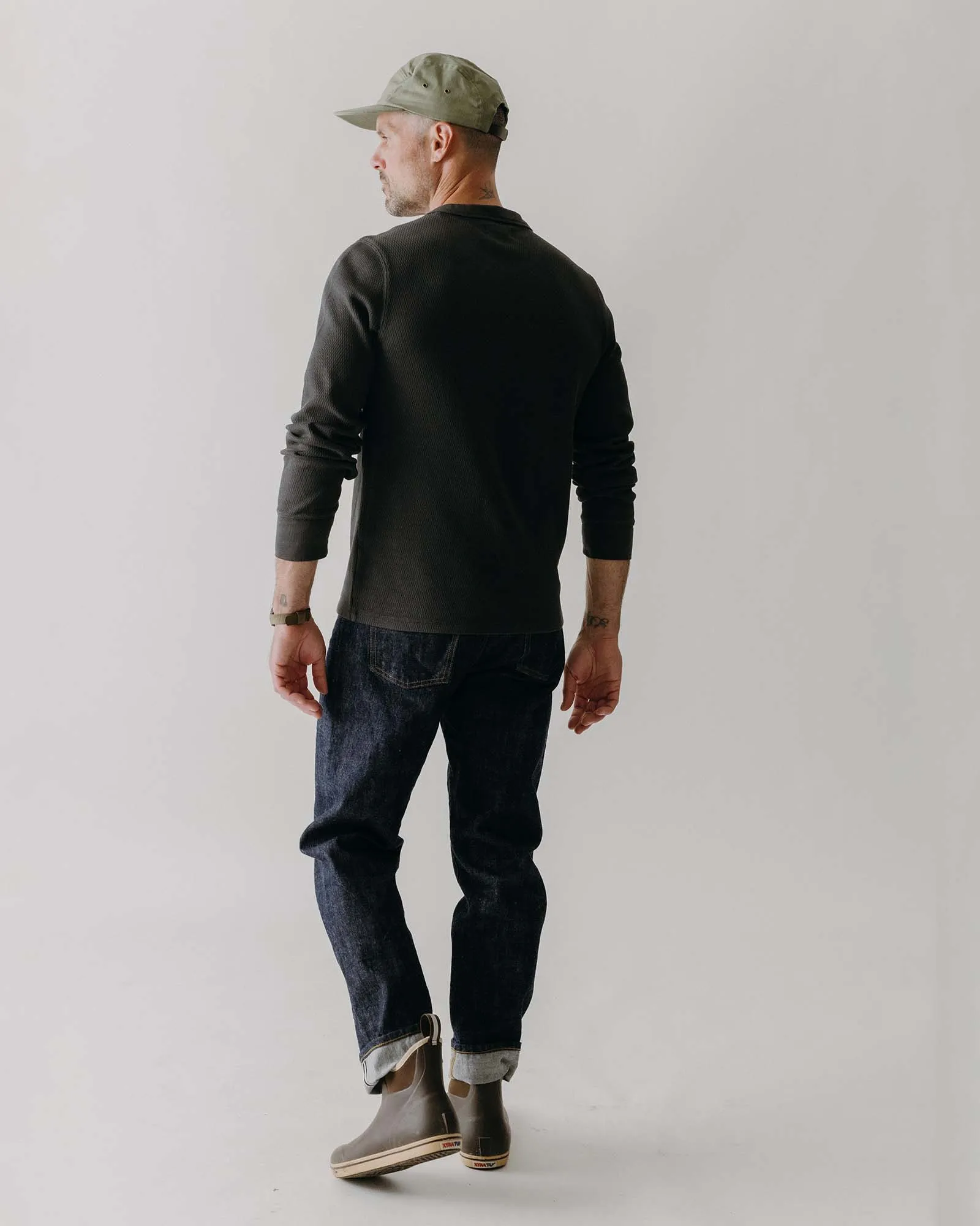 The Straight Jean in Rigid Organic Selvedge sold by Taylor Stitch product image thumbnail 3