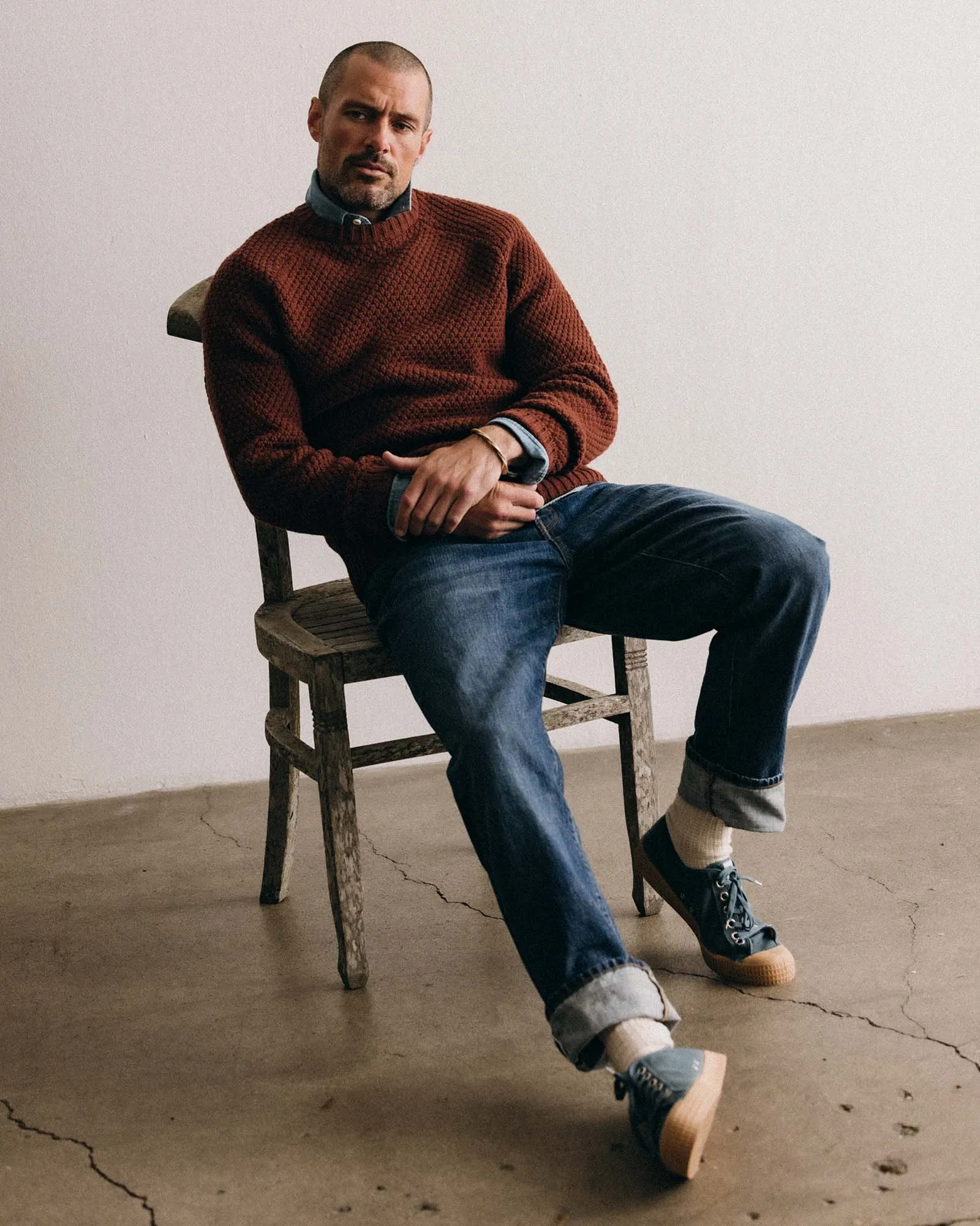 The Straight Jean in Mid Wash Organic Selvedge sold by Taylor Stitch product image thumbnail 4