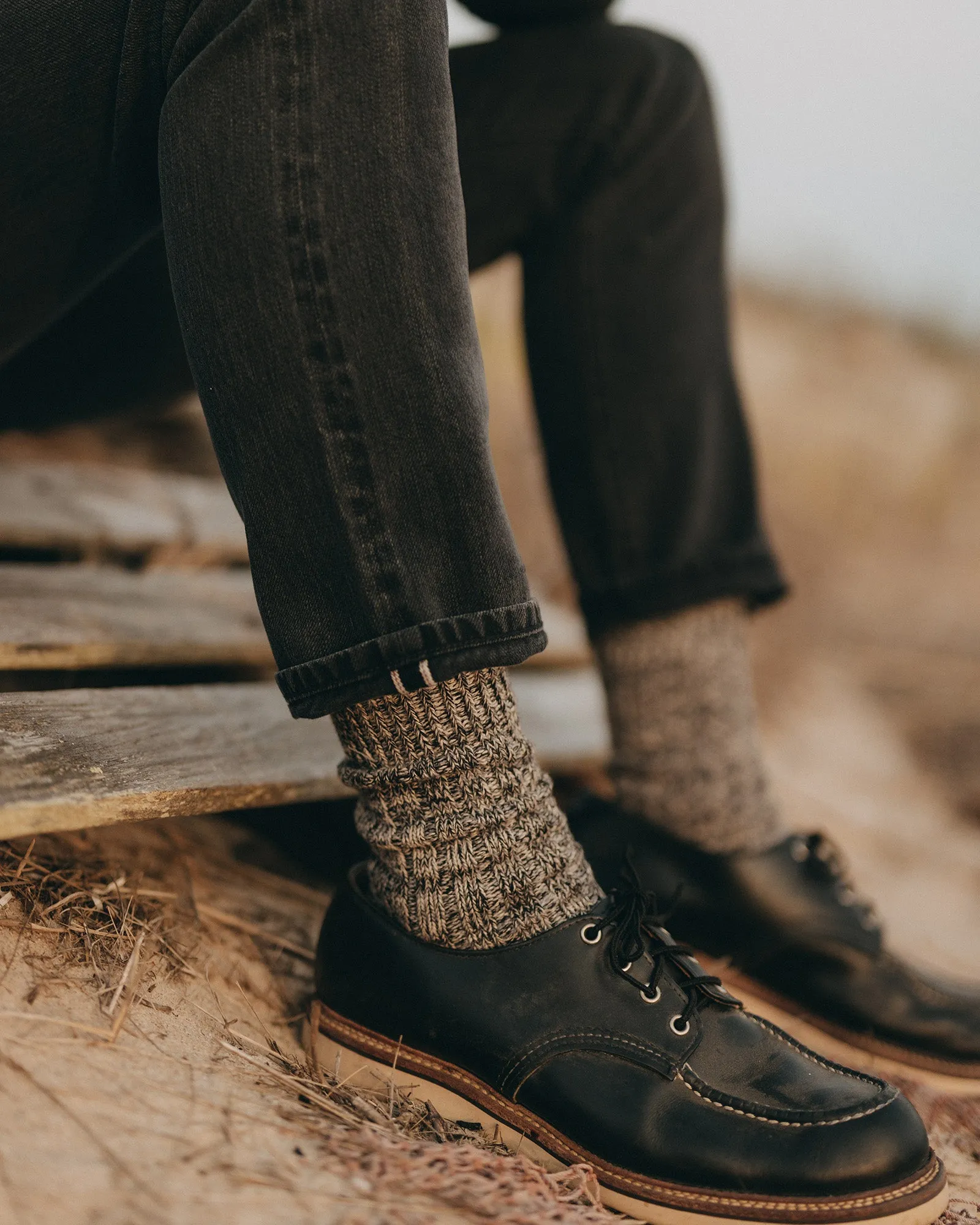 The Slim Jean in Washed Black Organic Slub Selvedge sold by Taylor Stitch product image thumbnail 3