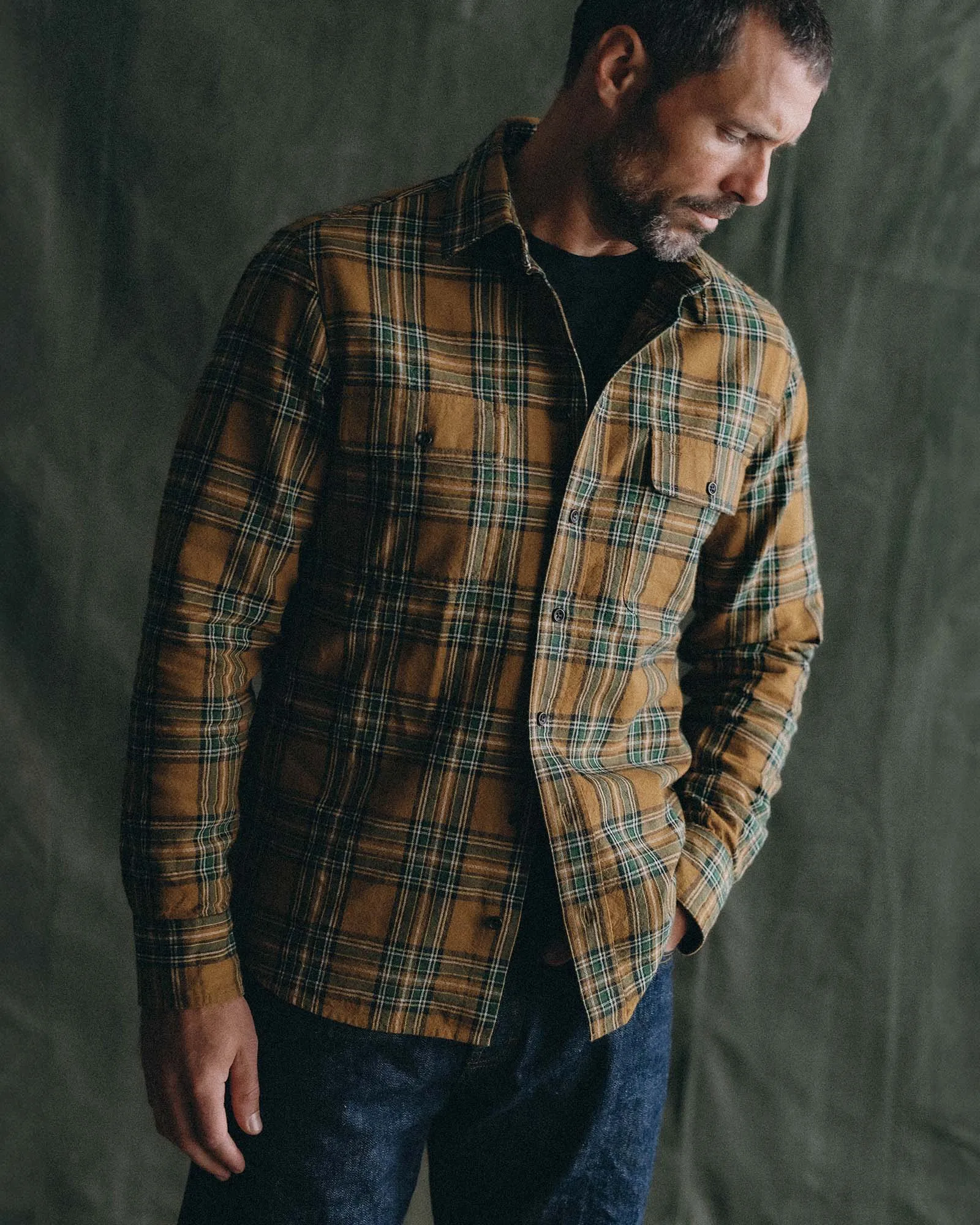 The Craftsman Shirt in Fern Plaid sold by Taylor Stitch product image thumbnail 2