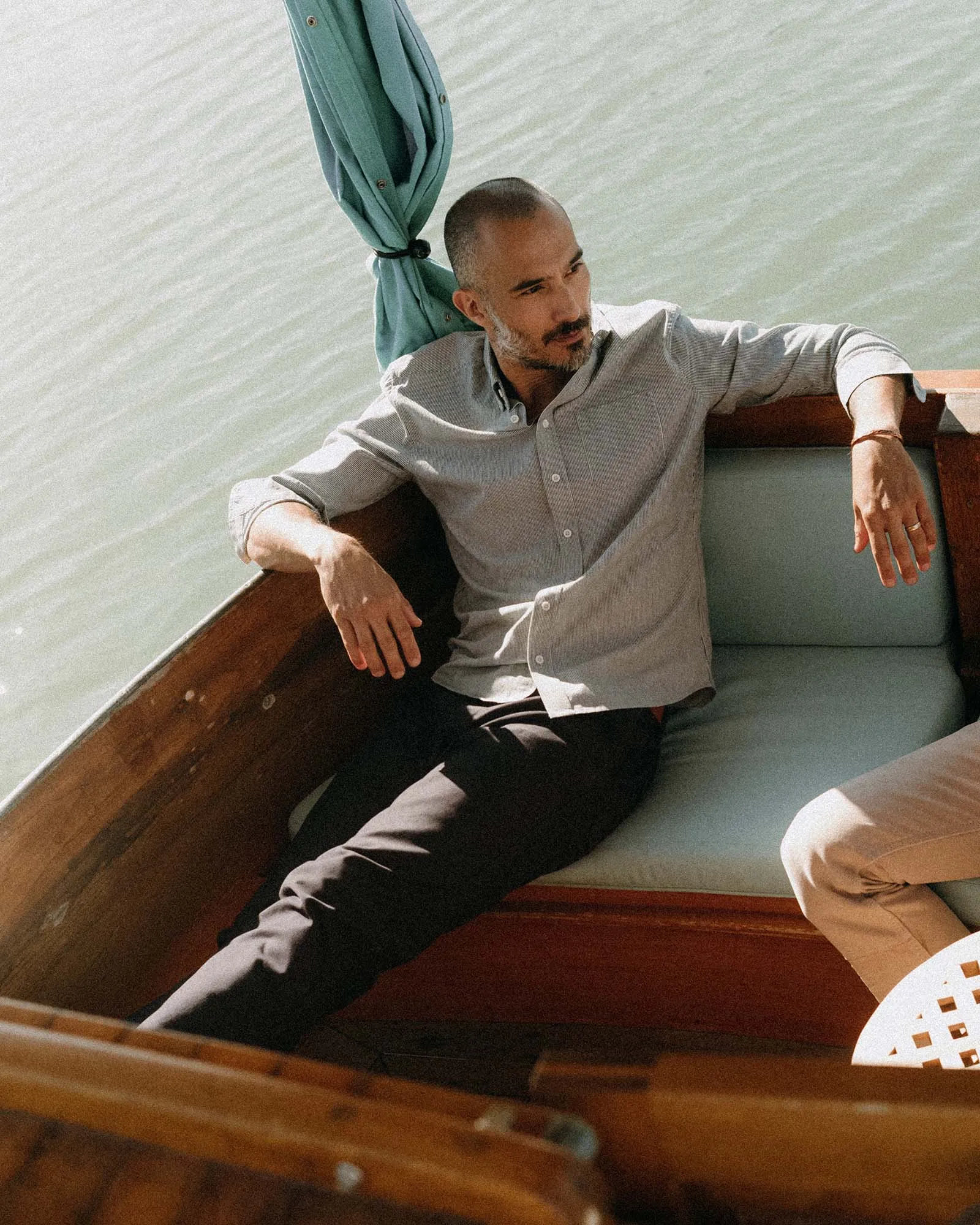 The Jack in Rinsed Indigo Stripe Chambray sold by Taylor Stitch product image thumbnail 3