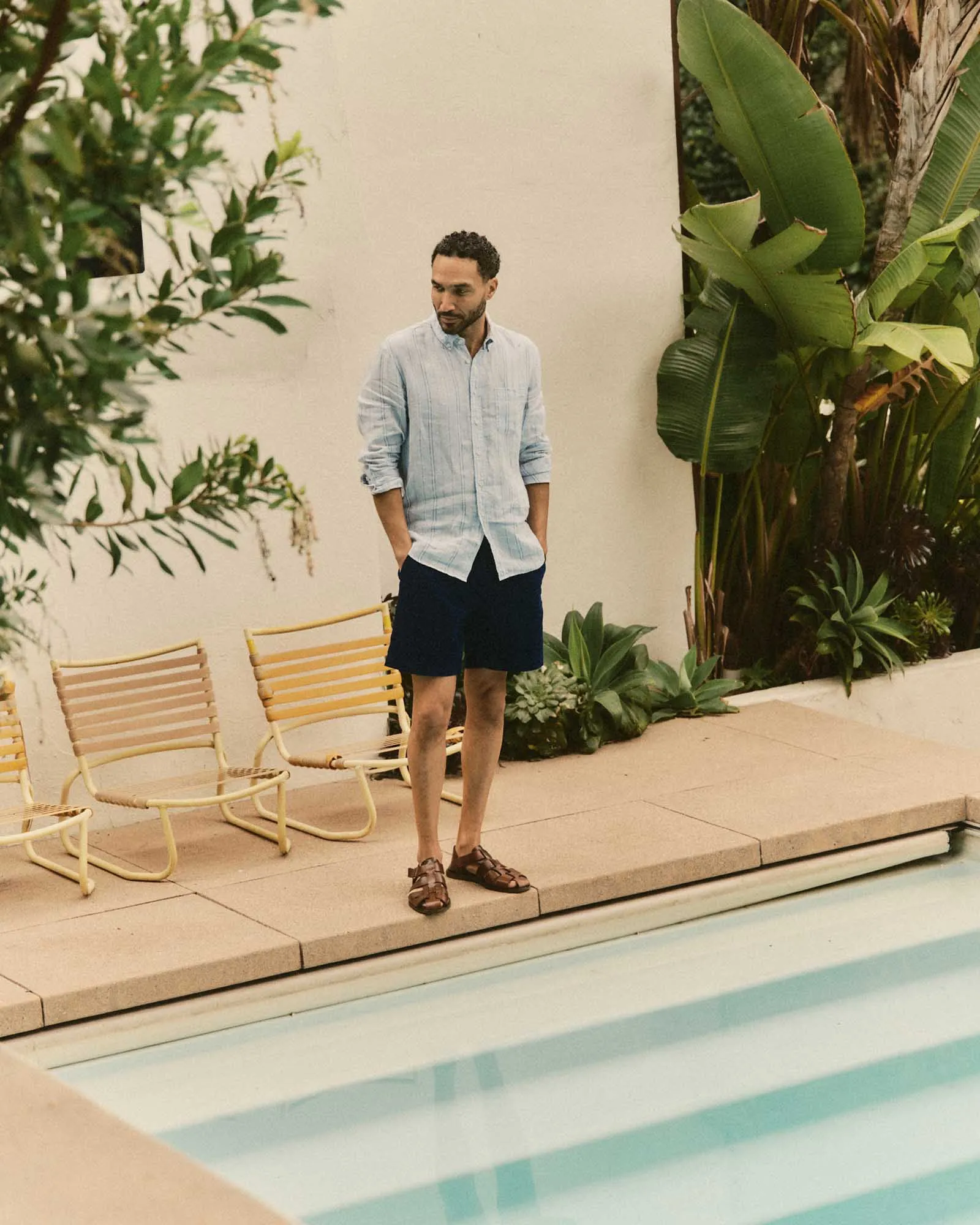 The Apres Short in Rinsed Indigo Pincord sold by Taylor Stitch product image thumbnail 3