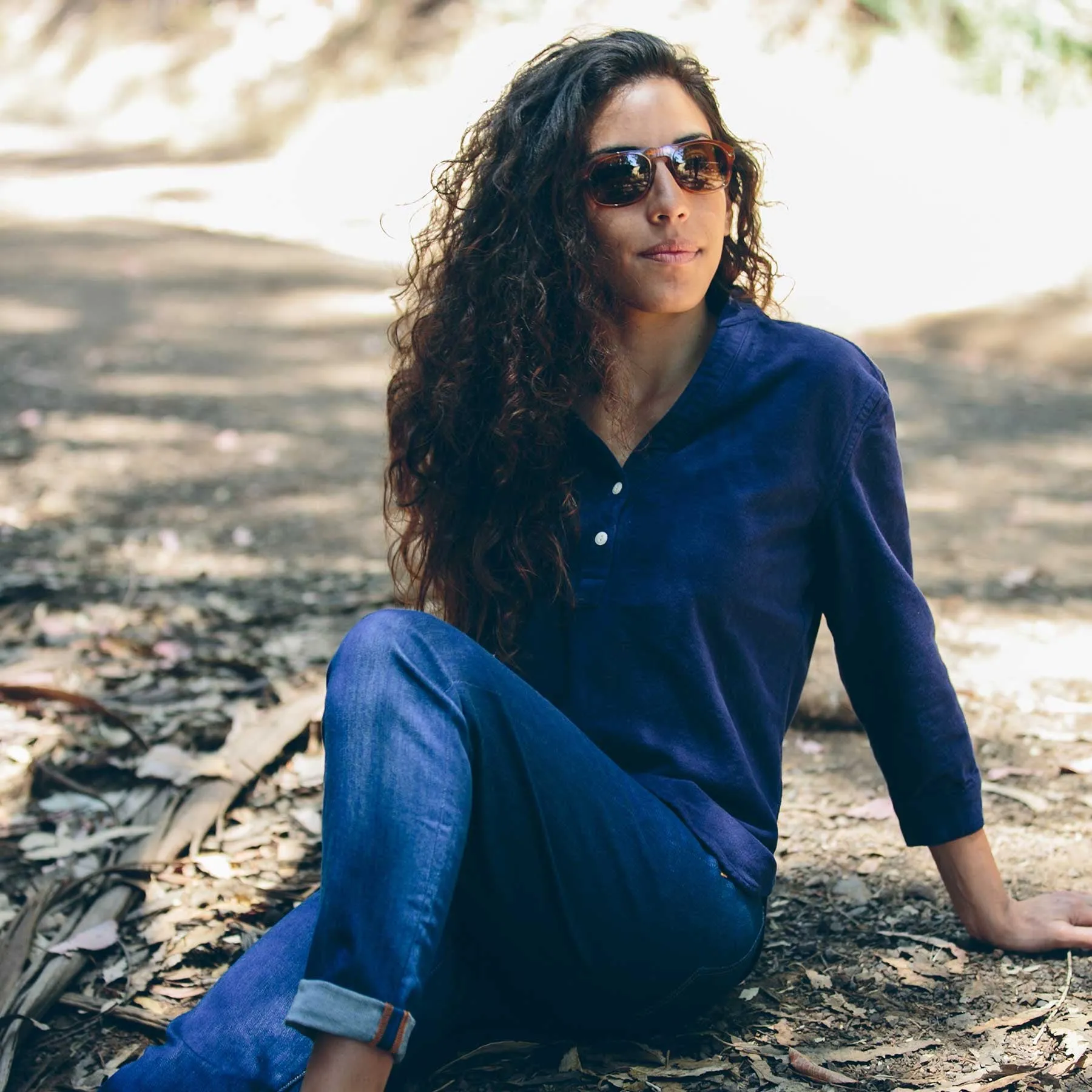 The Whitney Popover in Navy sold by Taylor Stitch product image thumbnail 3