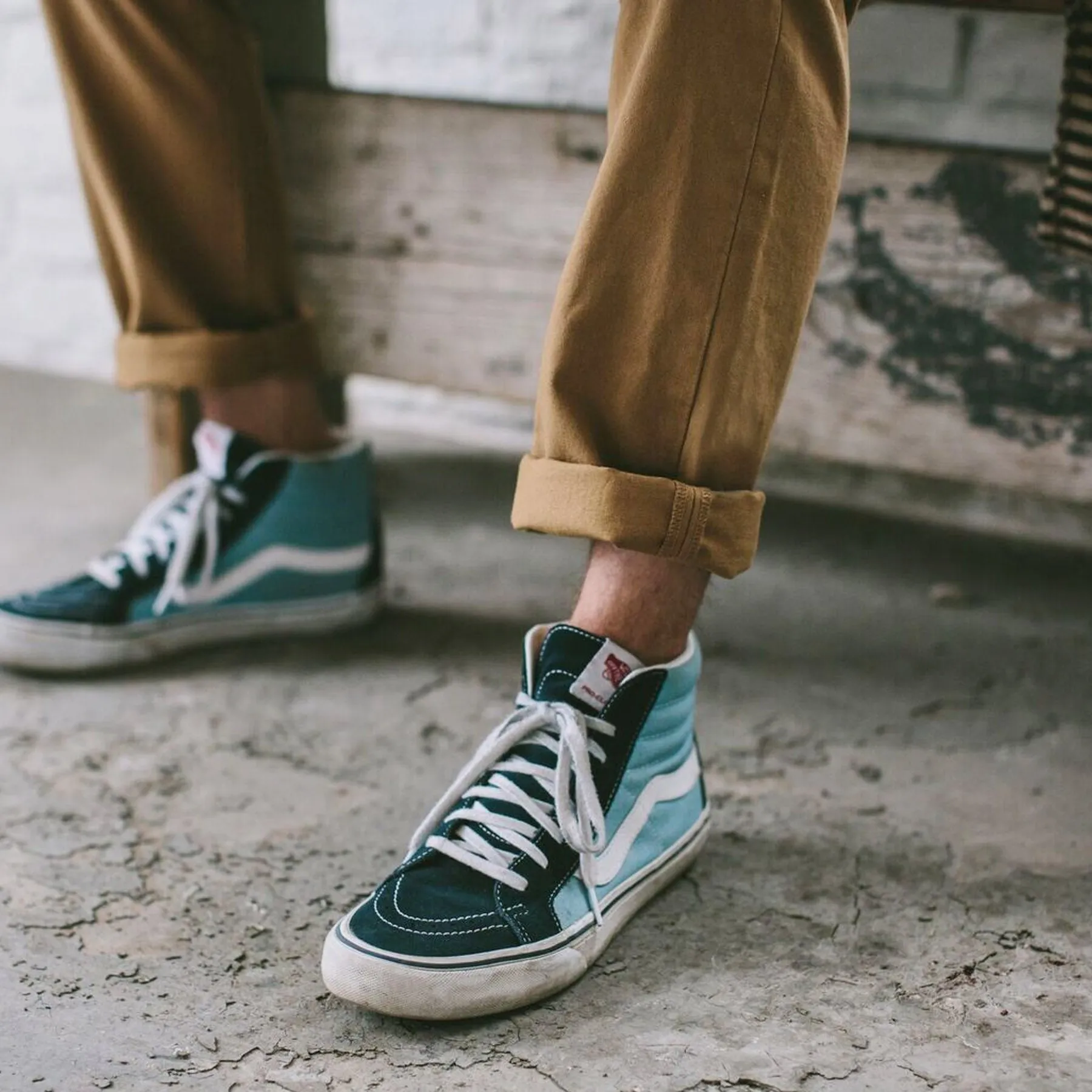 The Democratic Chino in British Khaki sold by Taylor Stitch product image thumbnail 5