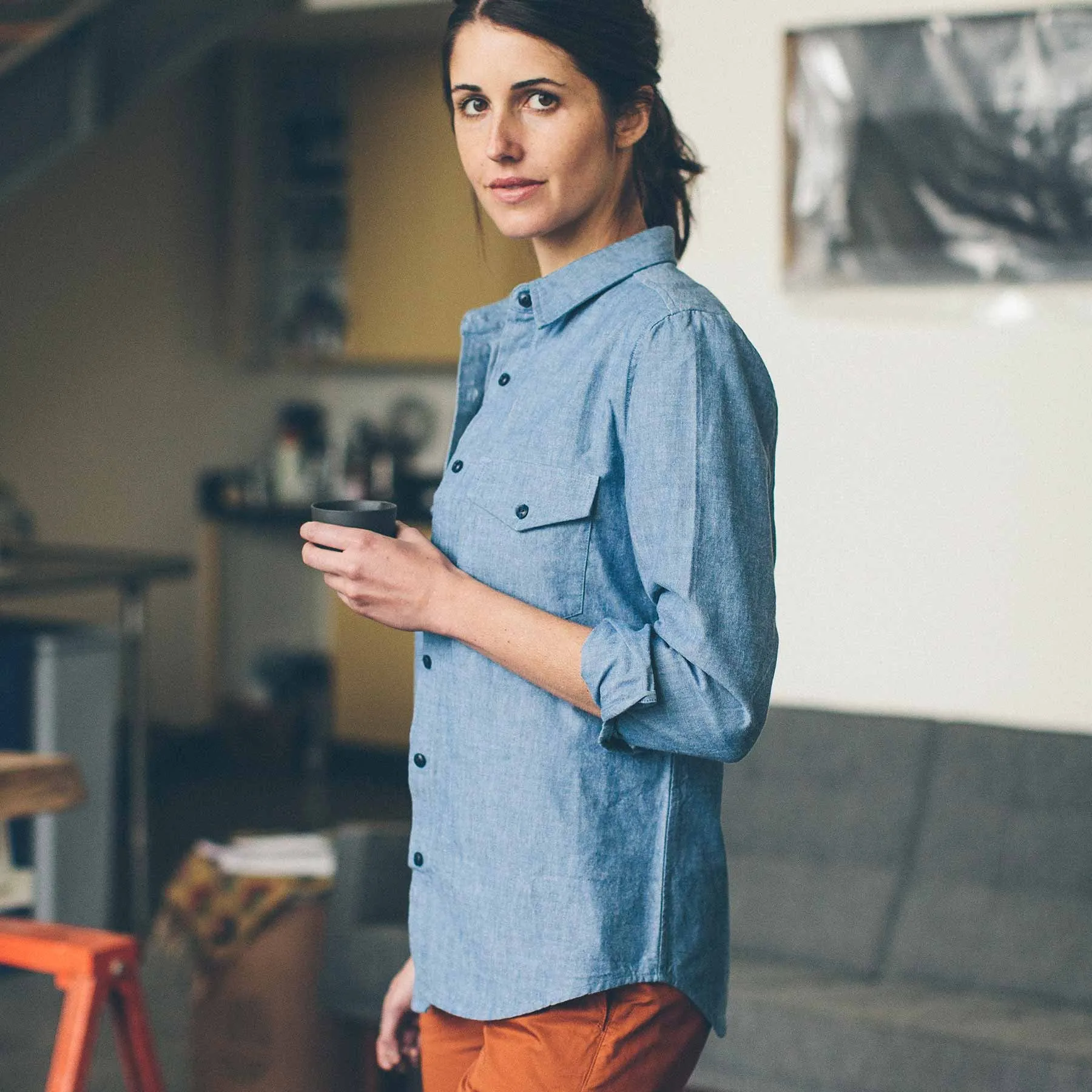 The Studio Shirt in Blue Everyday Chambray sold by Taylor Stitch product image thumbnail 2