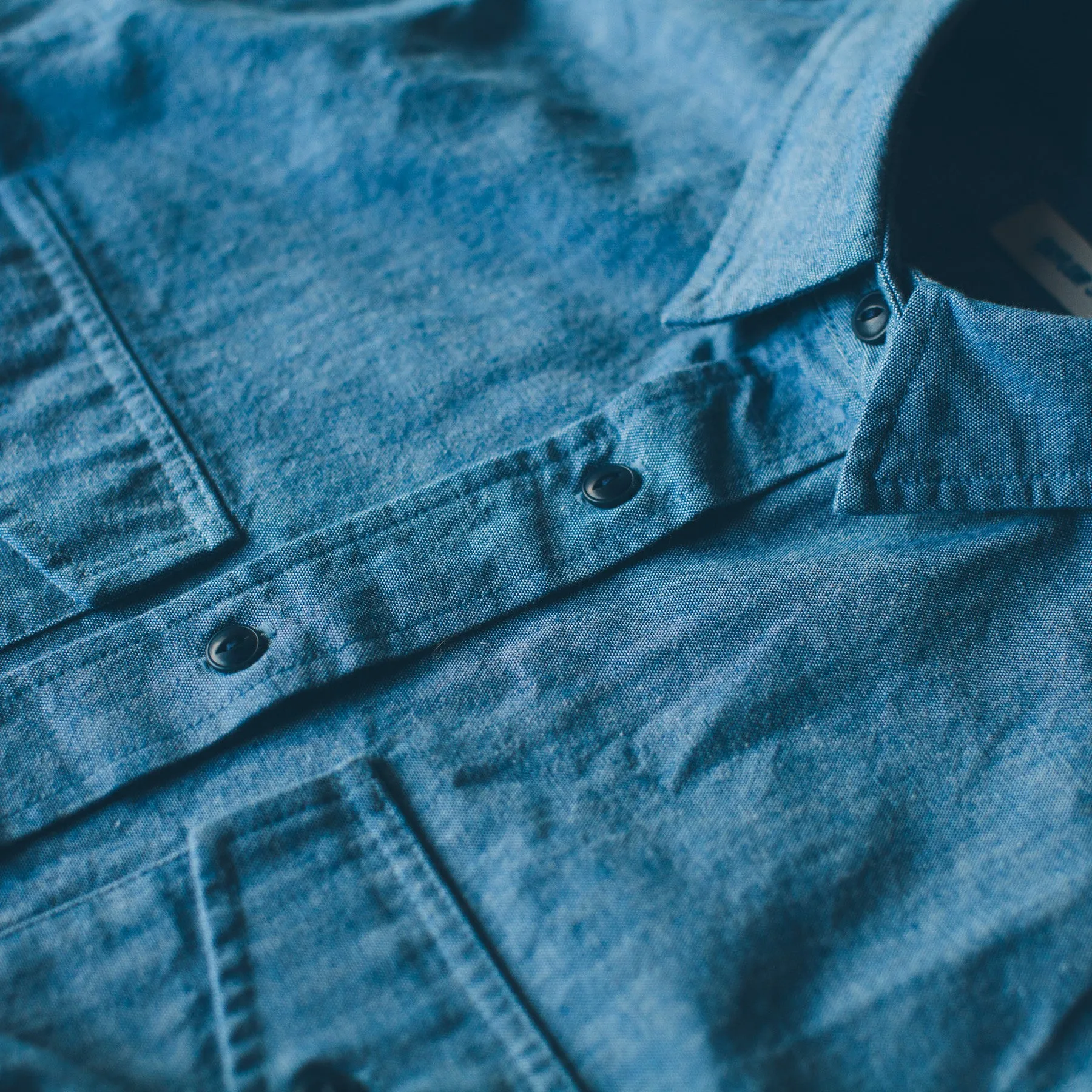The Studio Shirt in Blue Everyday Chambray sold by Taylor Stitch product image thumbnail 3