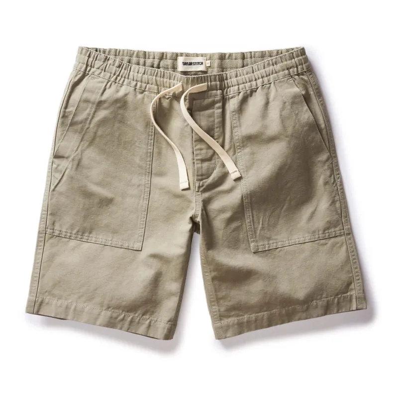The Apres Trail Short in Light Sage Slub sold by Taylor Stitch