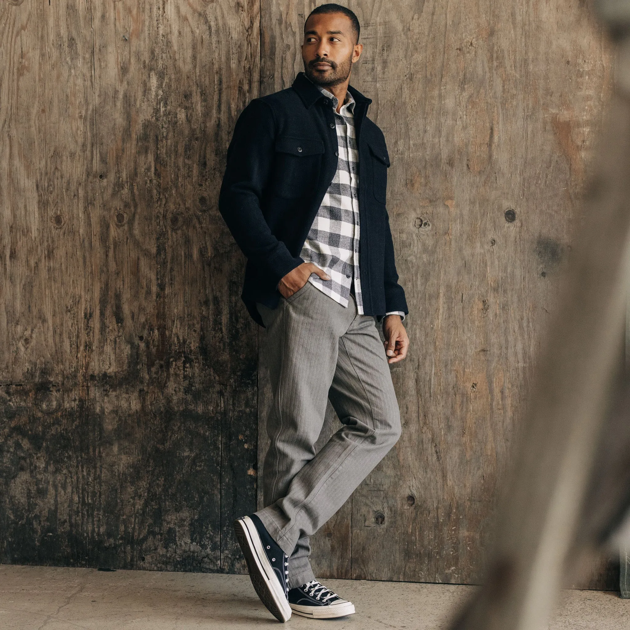 The Morse Pant in Smoked Olive Herringbone Twill sold by Taylor Stitch product image thumbnail 4