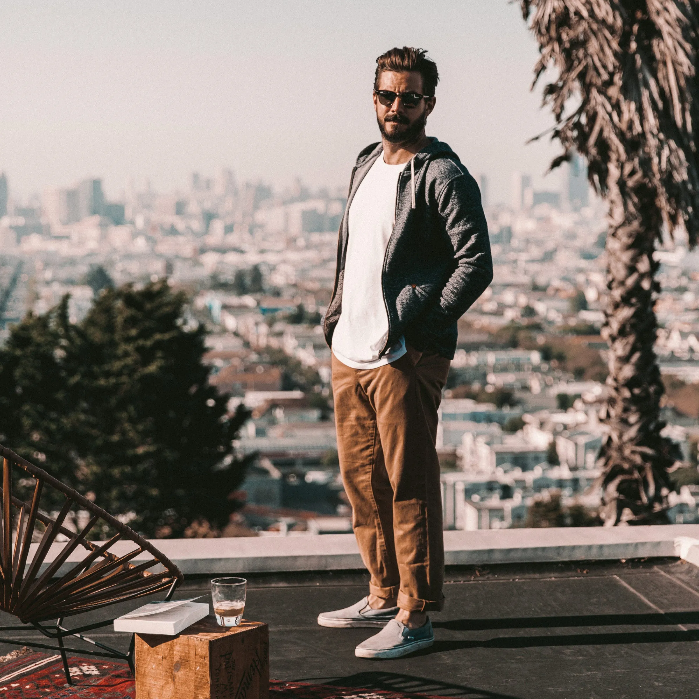 The Après Hoodie in Navy Hemp Fleece sold by Taylor Stitch product image thumbnail 3