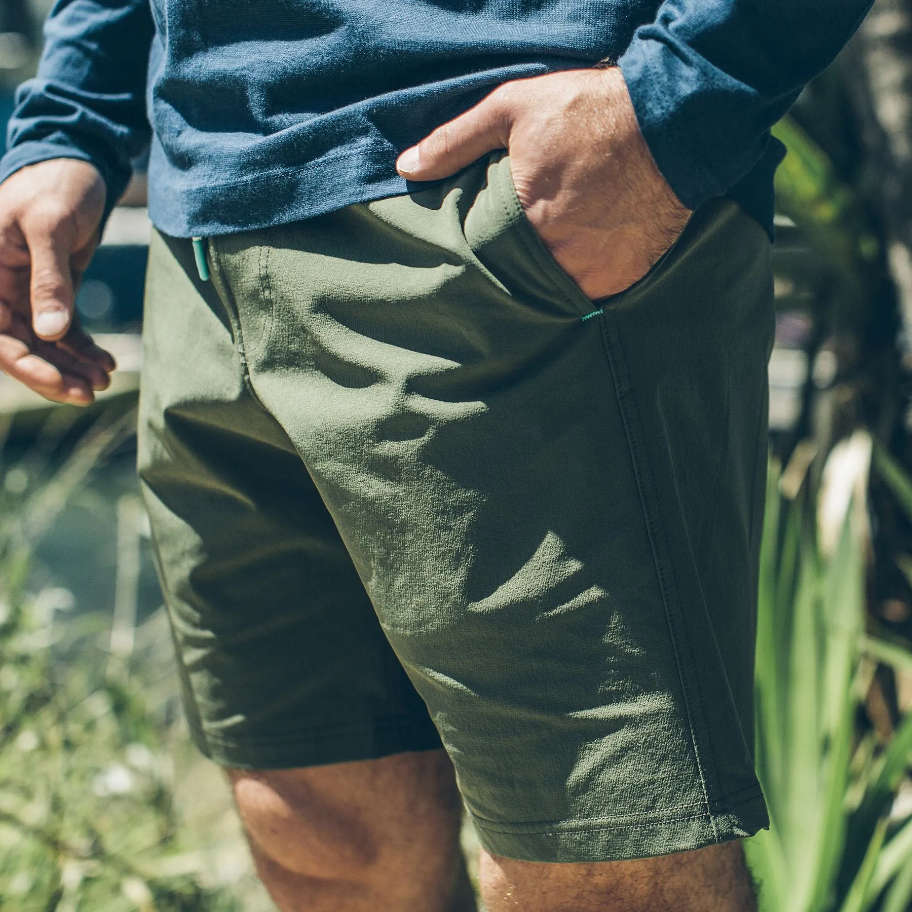 The Myles Everyday Short in Forest sold by Taylor Stitch product image thumbnail 2