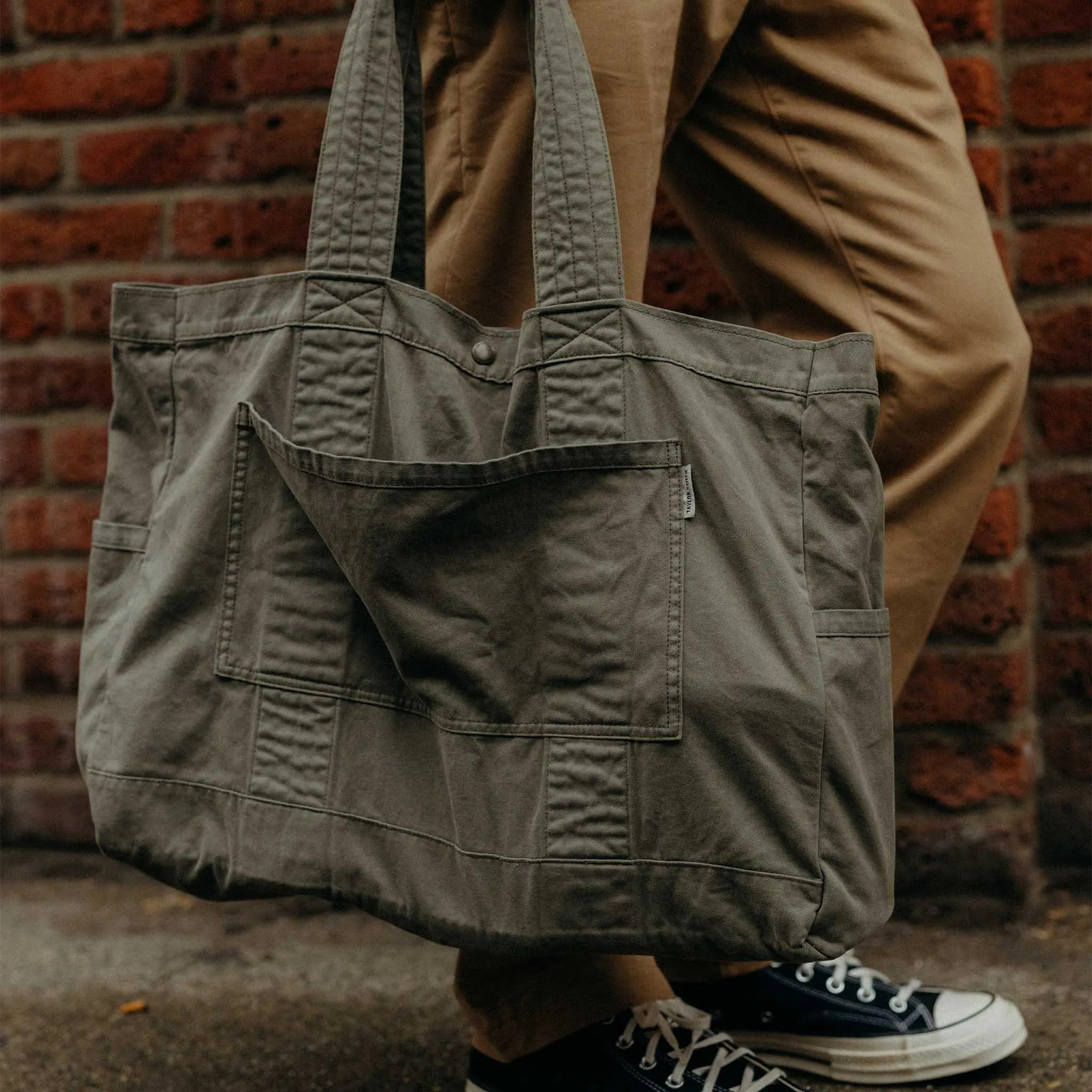 The Foundation Tote in Organic Smoked Olive sold by Taylor Stitch product image thumbnail 4