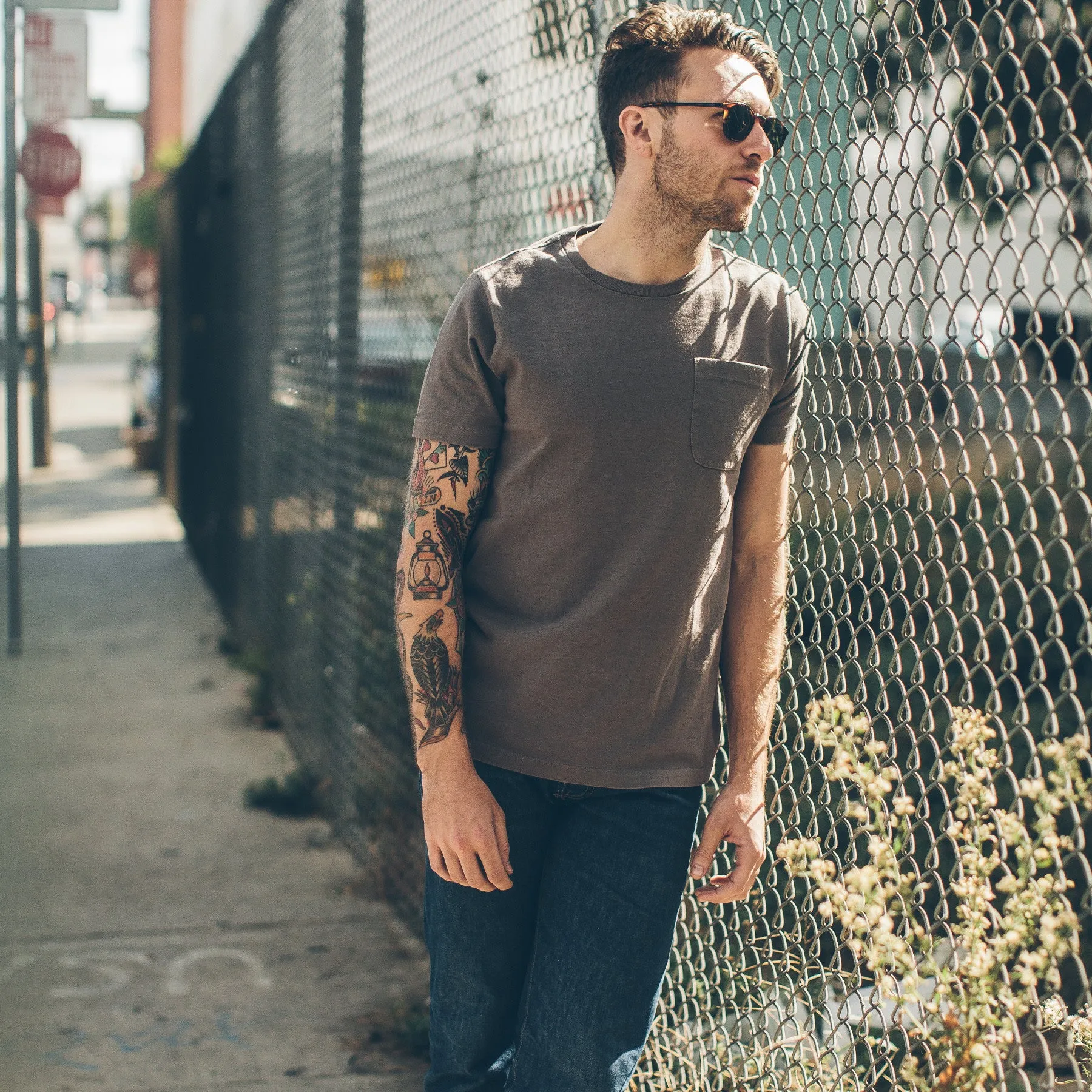 The Heavy Bag Tee in Slate ('16) sold by Taylor Stitch product image thumbnail 2