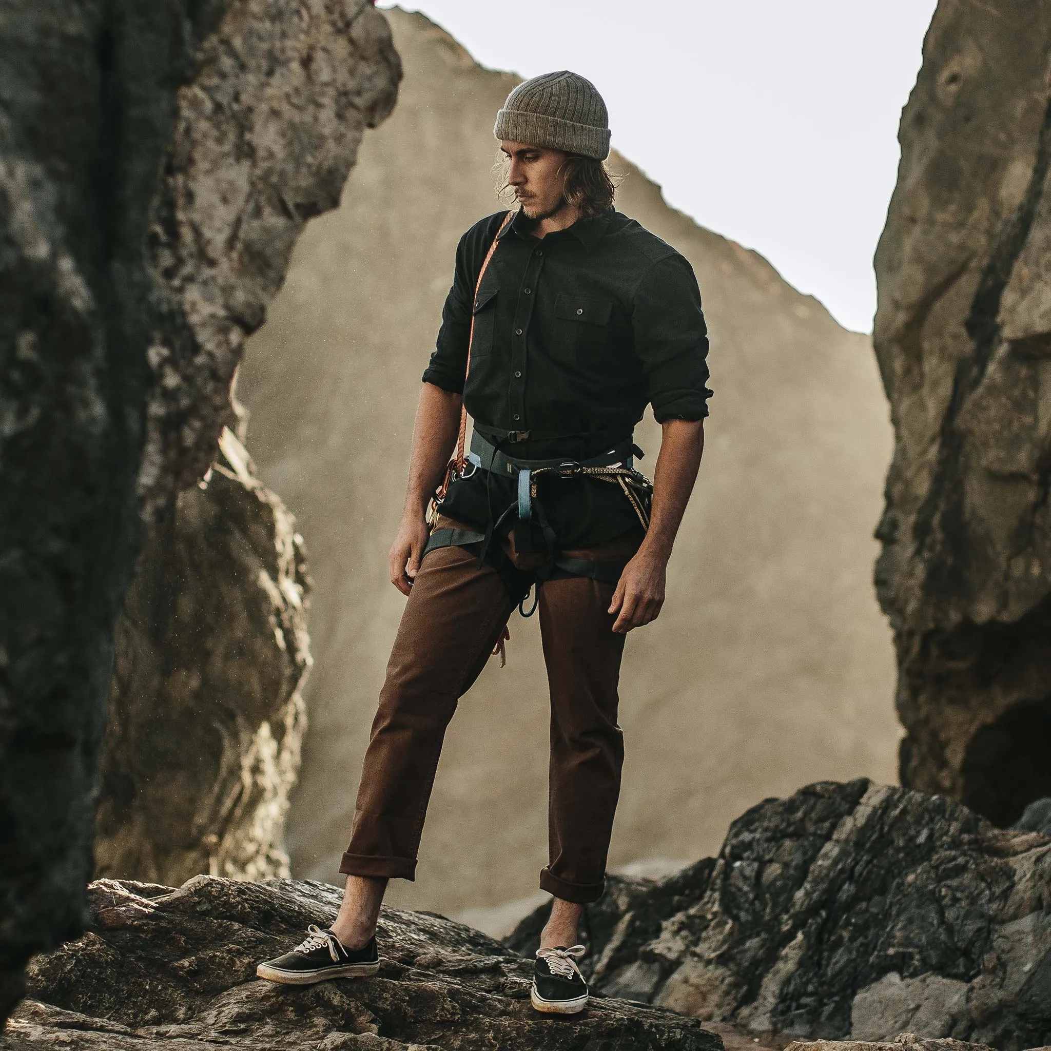 The Yosemite Shirt in Black sold by Taylor Stitch product image thumbnail 2