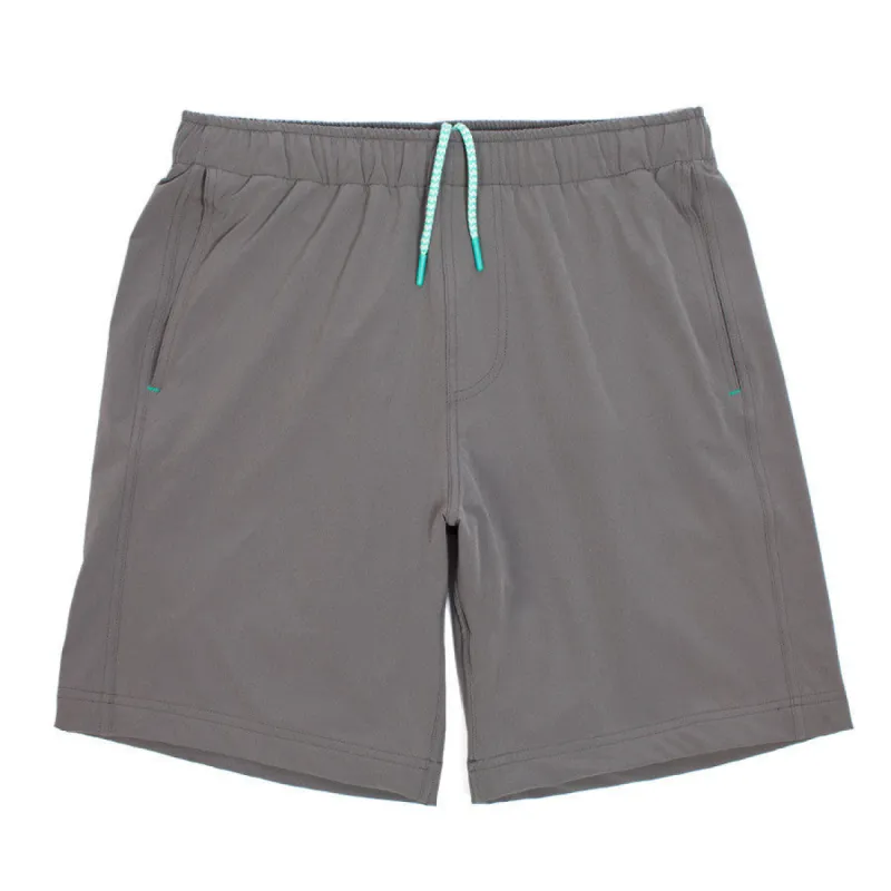 The Myles Everyday Short in Fog sold by Taylor Stitch