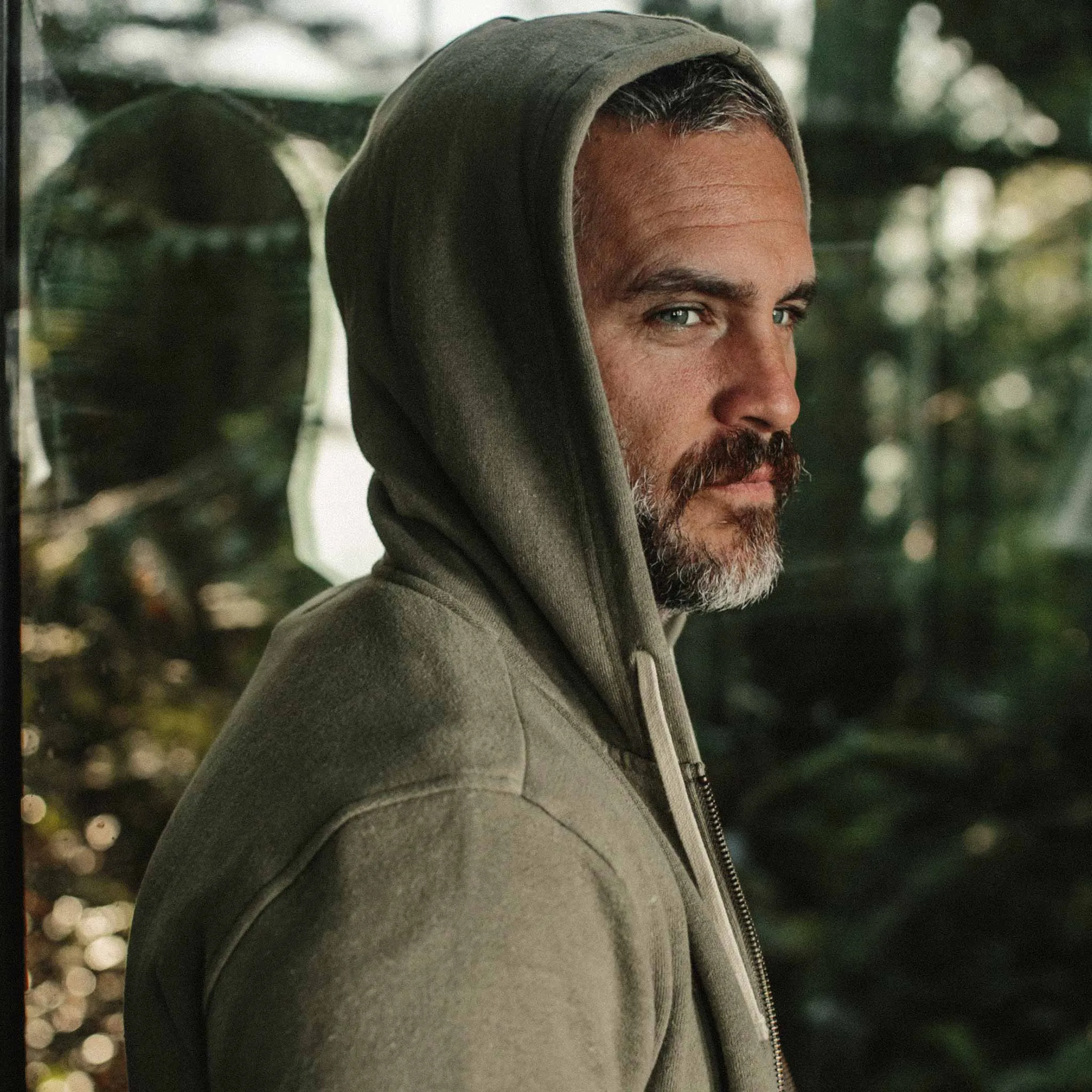 The Après Hoodie in Olive sold by Taylor Stitch product image thumbnail 4