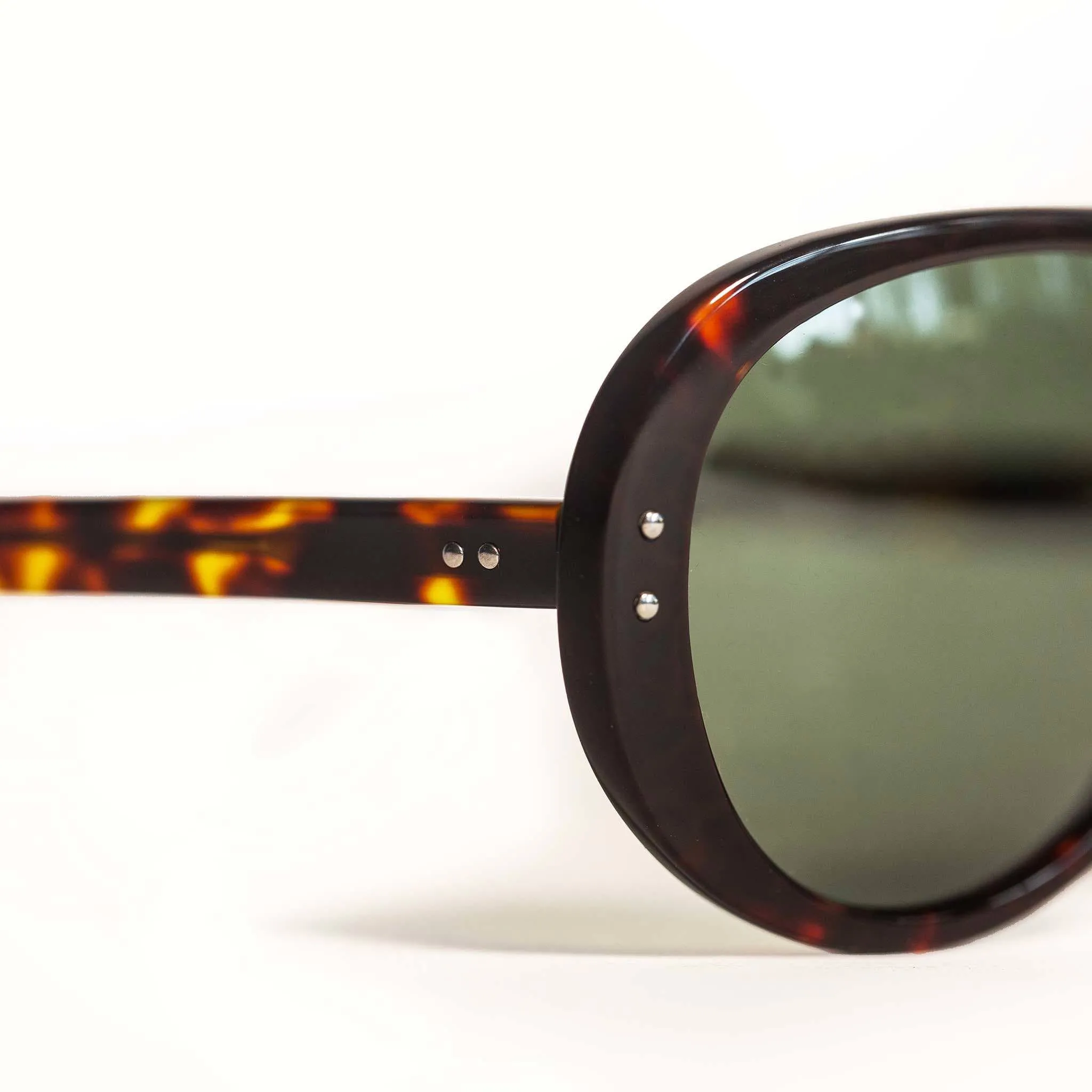 The Surf Aviator in Dark Tortoise sold by Taylor Stitch product image thumbnail 5