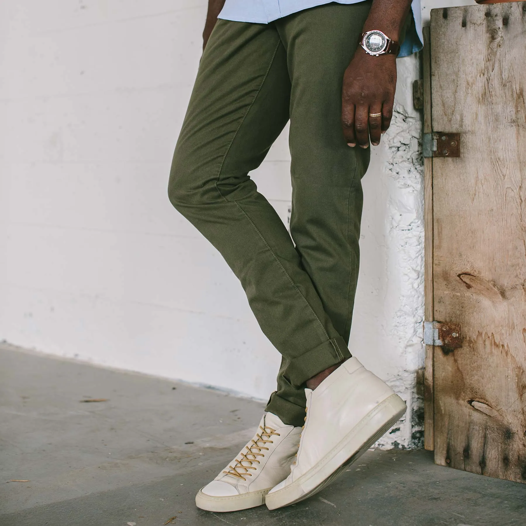 The Slim Chino in Olive sold by Taylor Stitch product image thumbnail 2