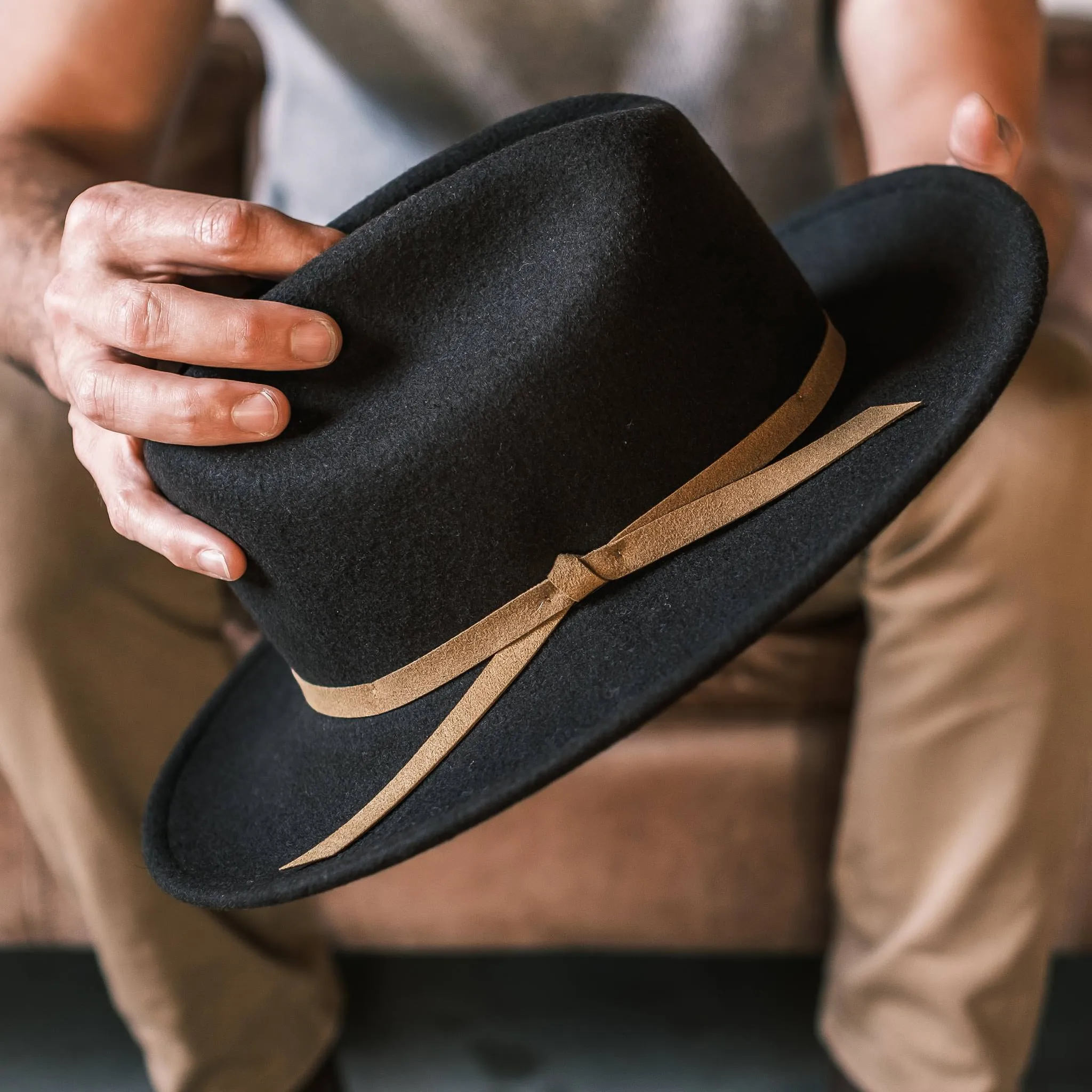 The Packable Lane Splitter in Espresso sold by Taylor Stitch product image thumbnail 5