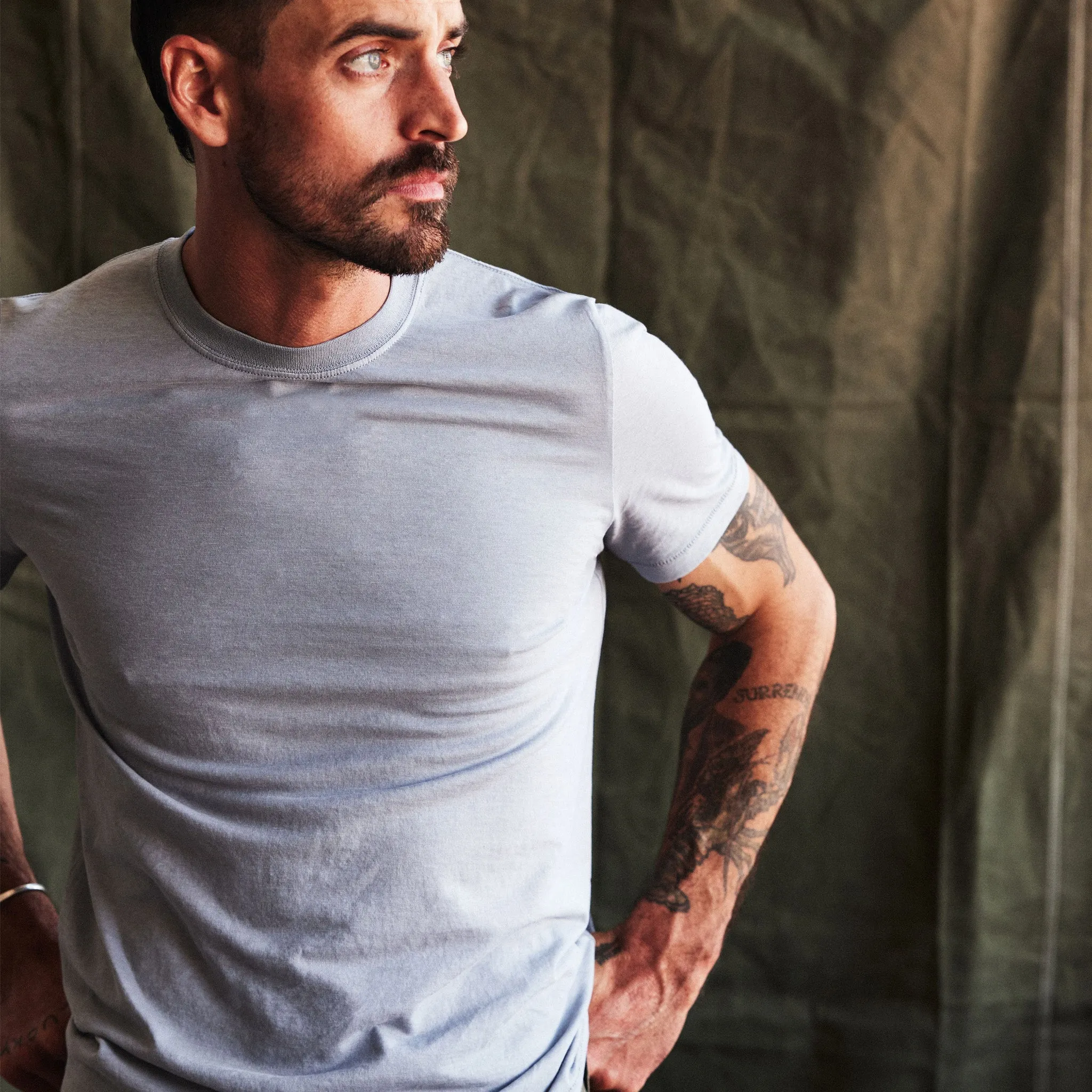 The Cotton Hemp Tee in Tradewinds sold by Taylor Stitch product image thumbnail 2