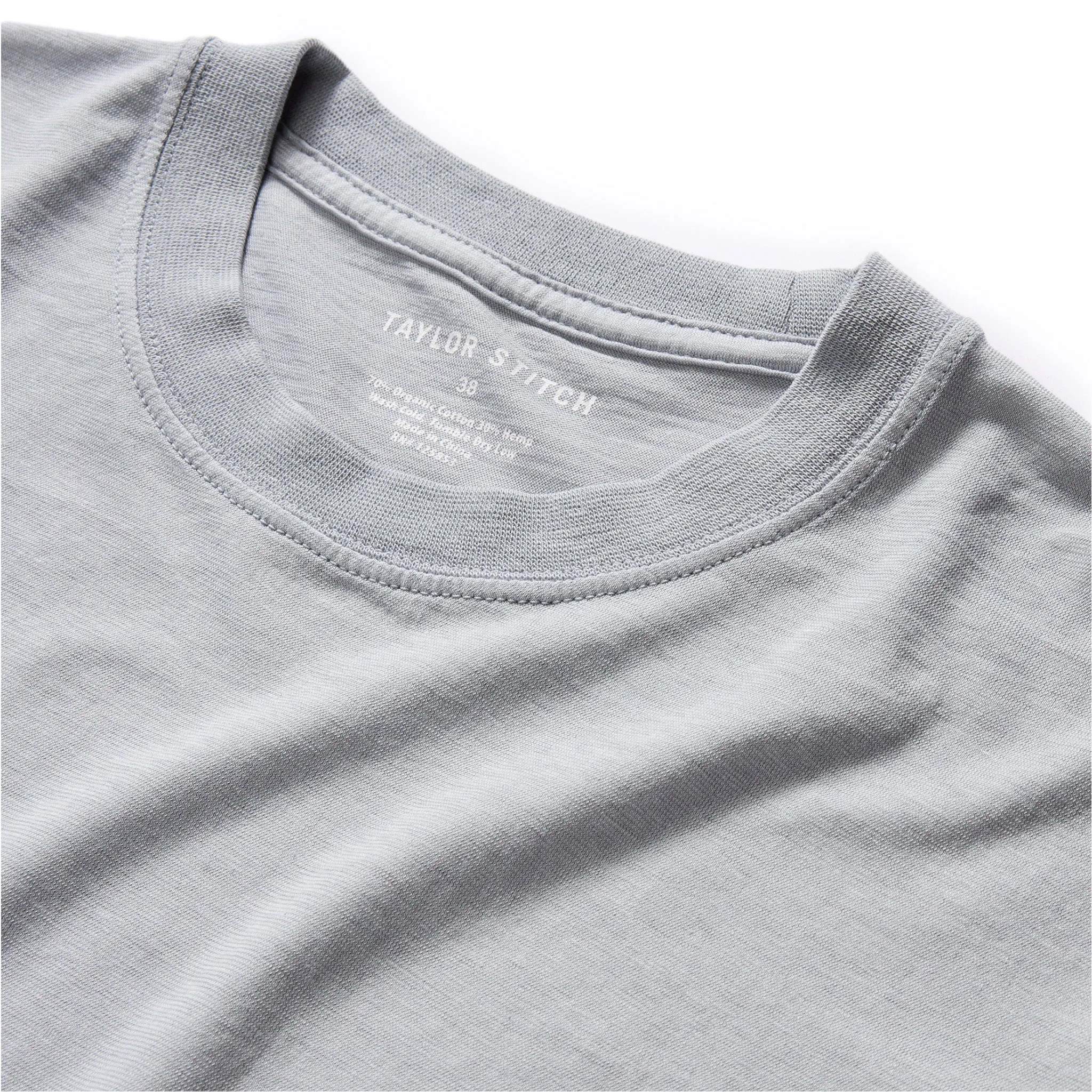 The Cotton Hemp Tee in Tradewinds sold by Taylor Stitch product image thumbnail 5
