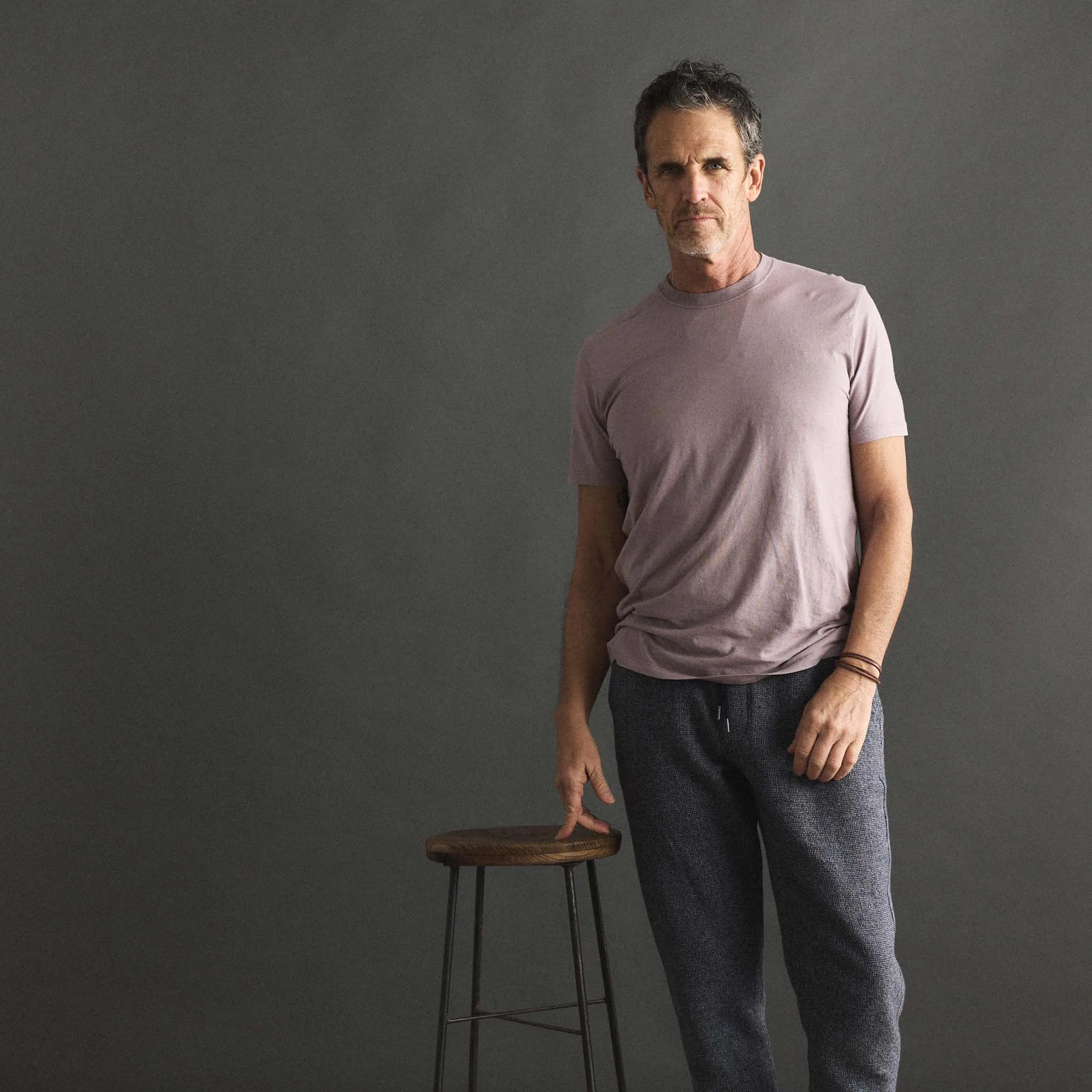 The Cotton Hemp Tee in Poppy Seed sold by Taylor Stitch product image thumbnail 2