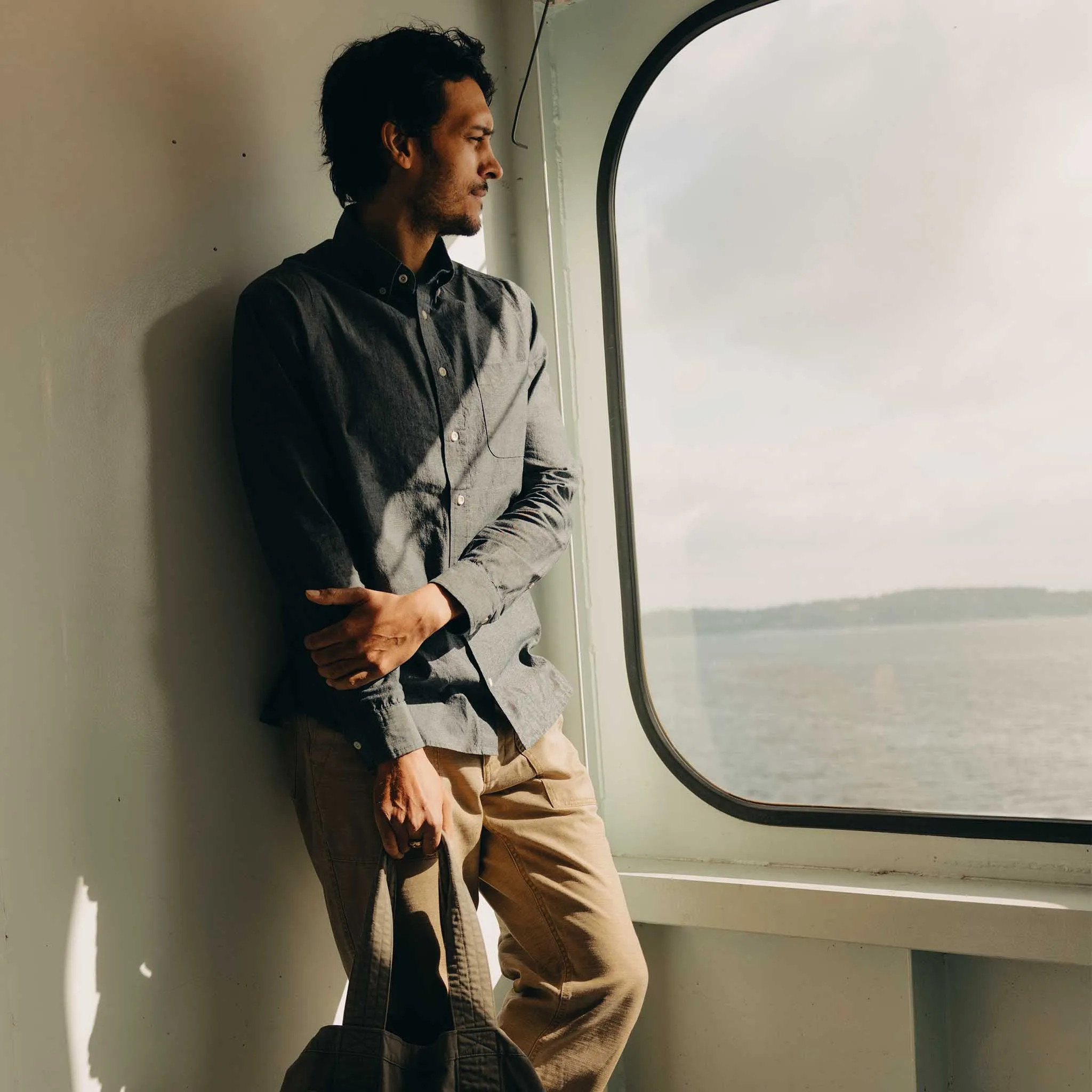 The Jack in Rinsed Indigo Chambray sold by Taylor Stitch product image thumbnail 2