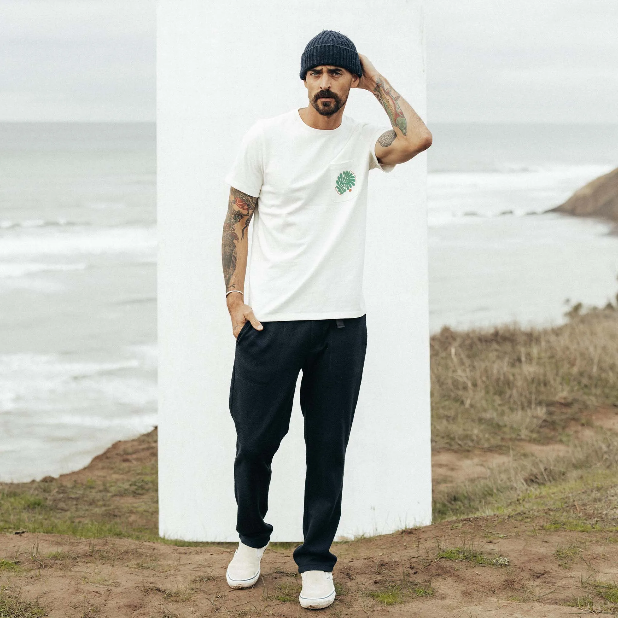 The Heavy Bag Tee in Sea Lettuce sold by Taylor Stitch product image thumbnail 2