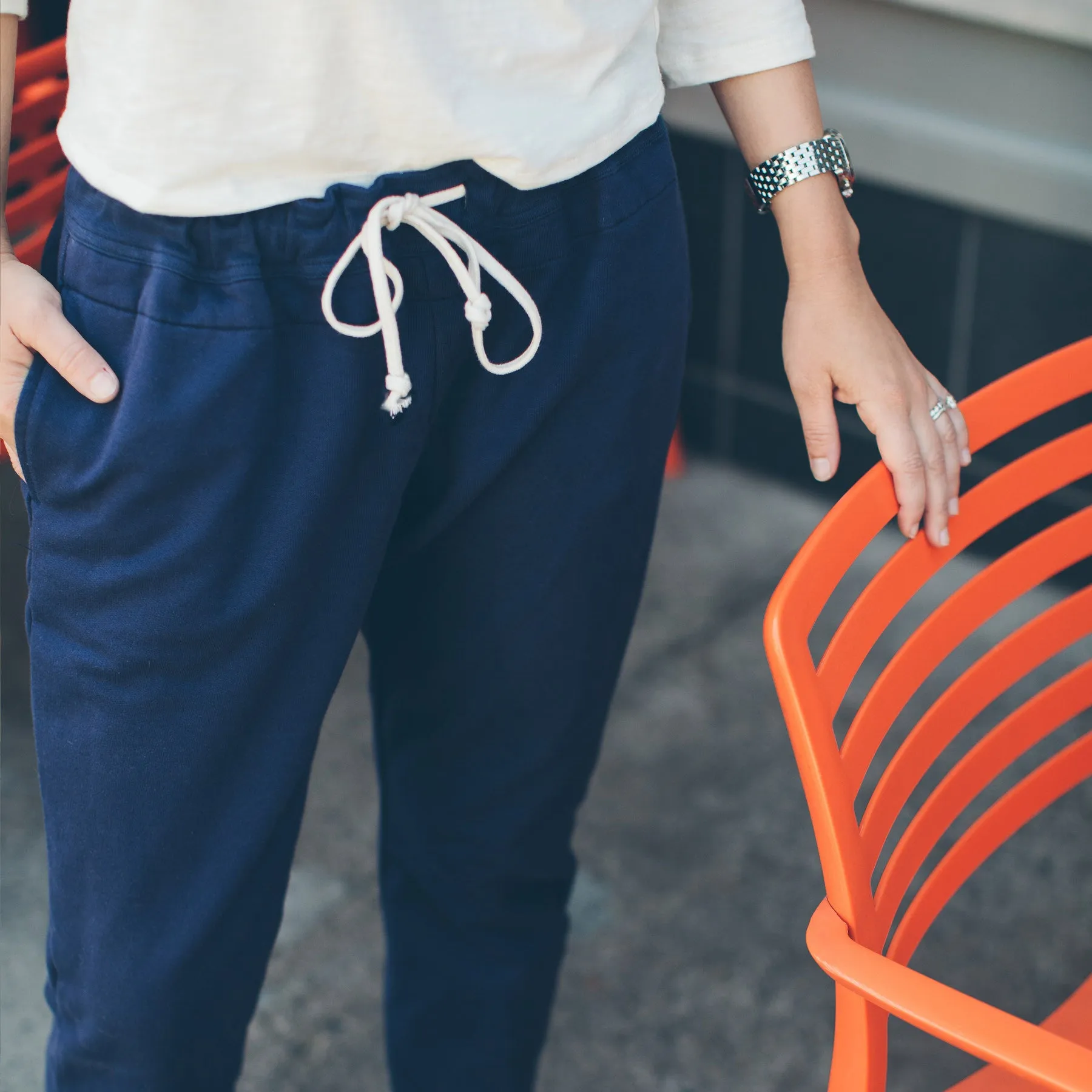 The Weekend Pant in Navy sold by Taylor Stitch product image thumbnail 3