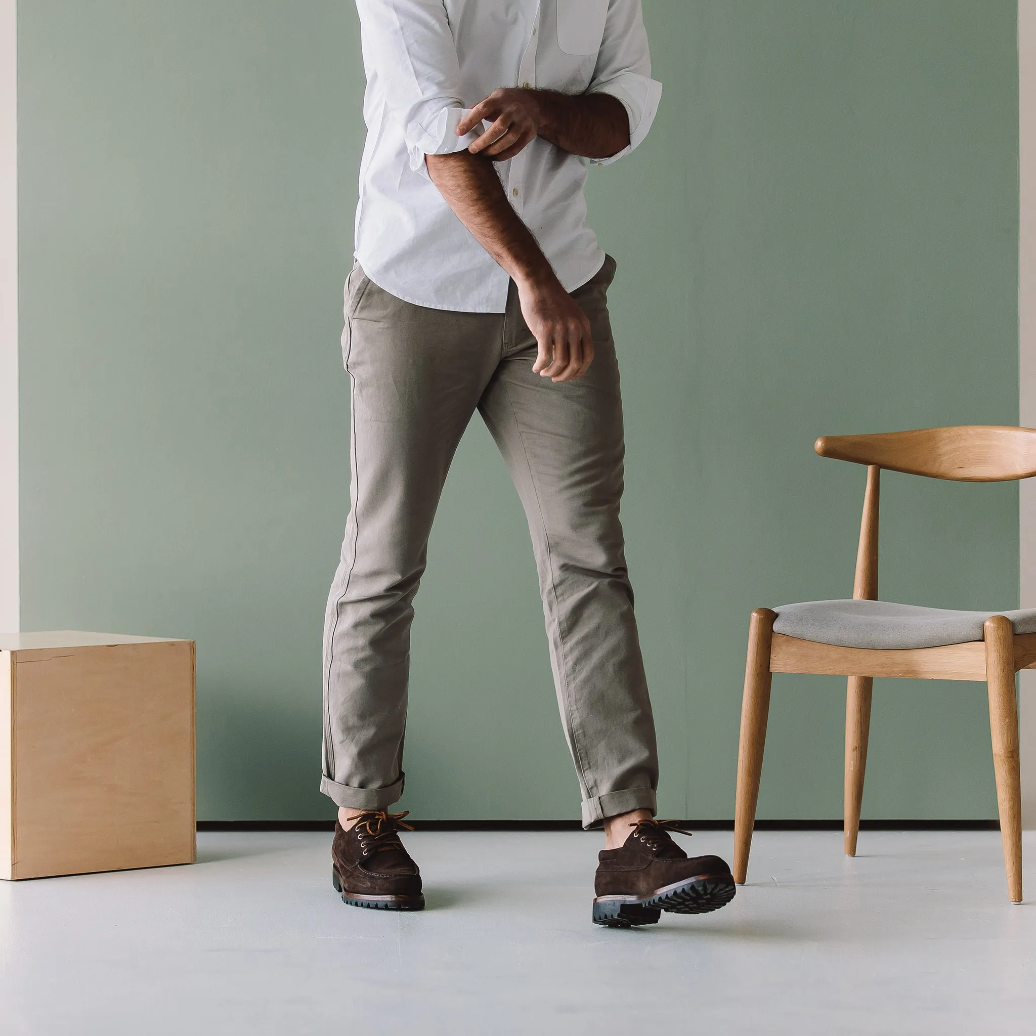 The Morse Pant in Oyster Slub sold by Taylor Stitch product image thumbnail 2