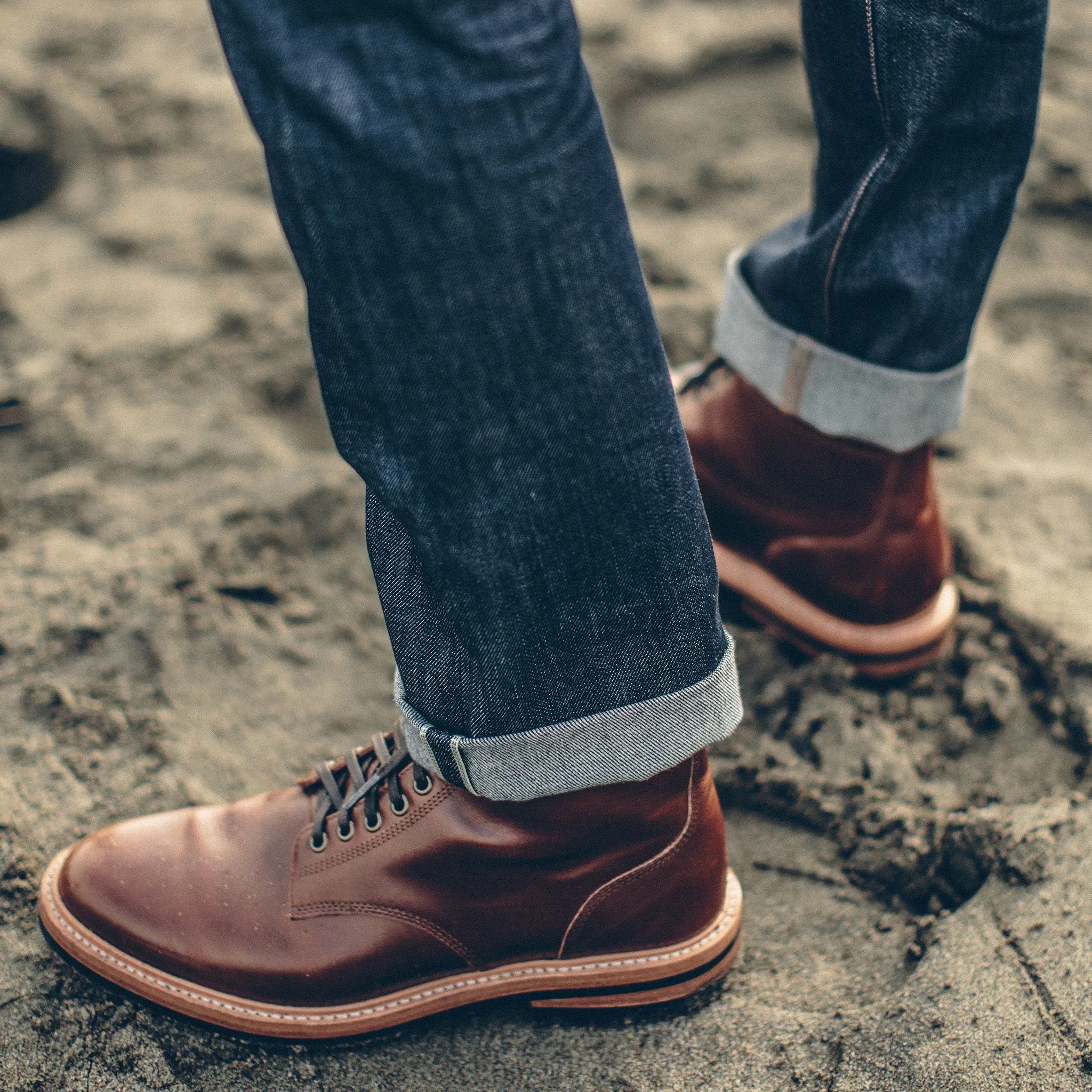 The Slim Jean in Organic '68 Selvage sold by Taylor Stitch product image thumbnail 3