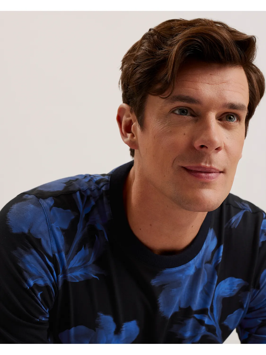 VENDIS | NAVY sold by Ted Baker product image thumbnail 2