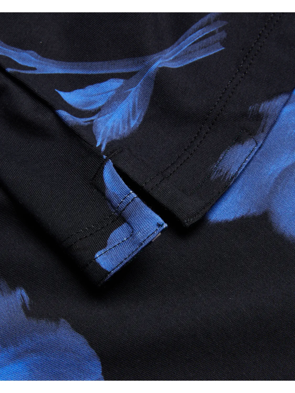 VENDIS | NAVY sold by Ted Baker product image thumbnail 3