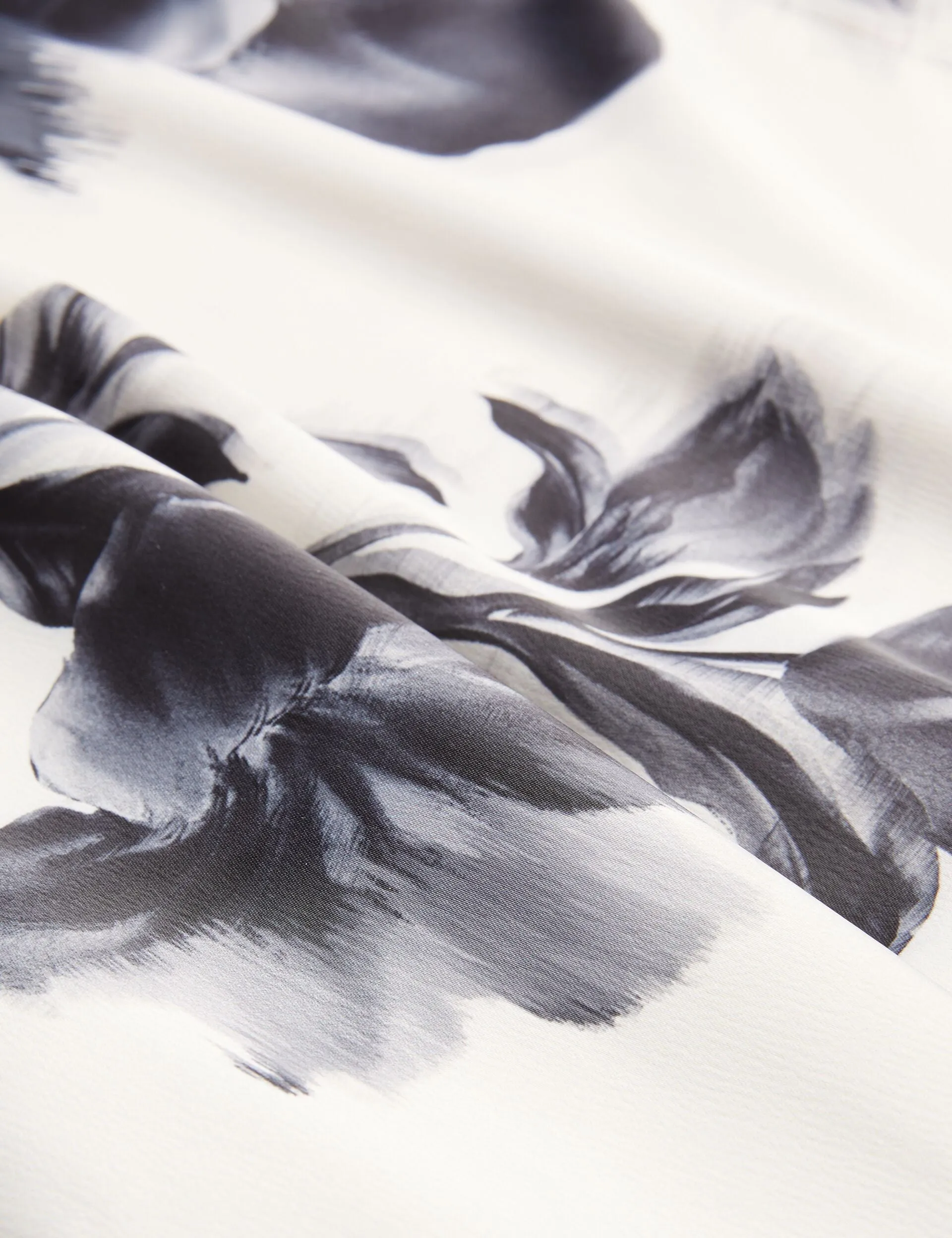 SELNAA | BLACK sold by Ted Baker product image thumbnail 3