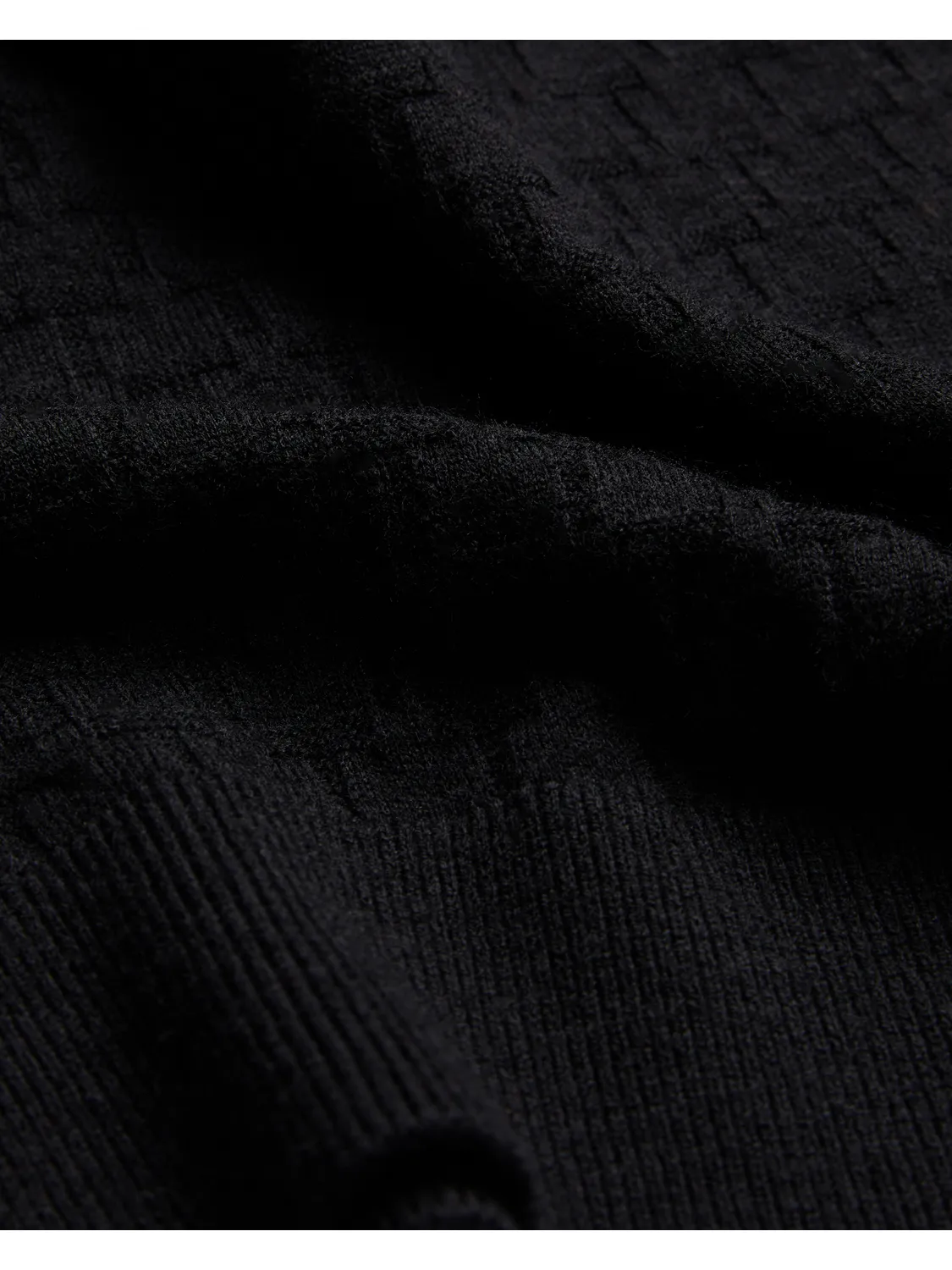 LOUNG | BLACK sold by Ted Baker product image thumbnail 3