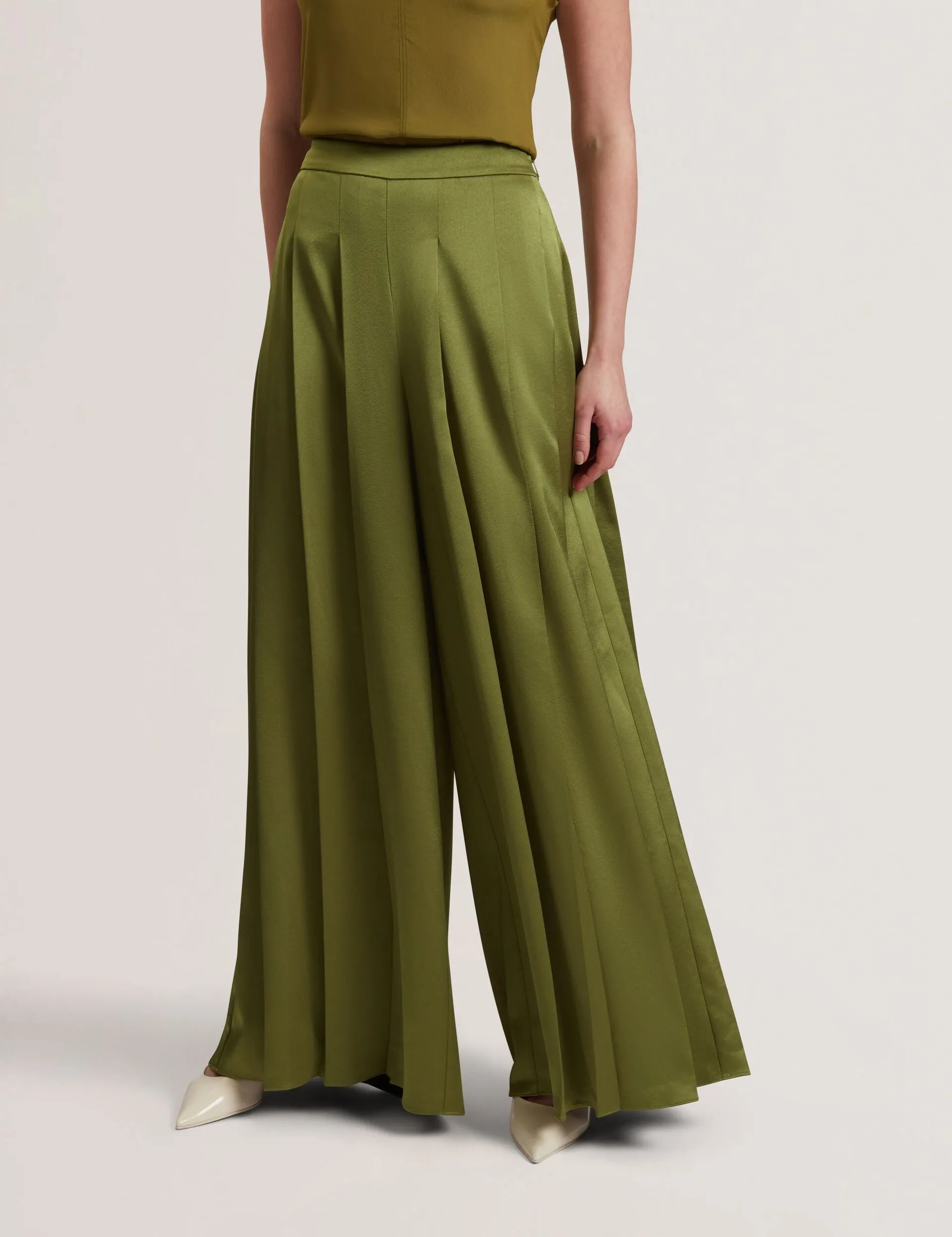 DUUVA | MID-GREEN sold by Ted Baker product image thumbnail 2