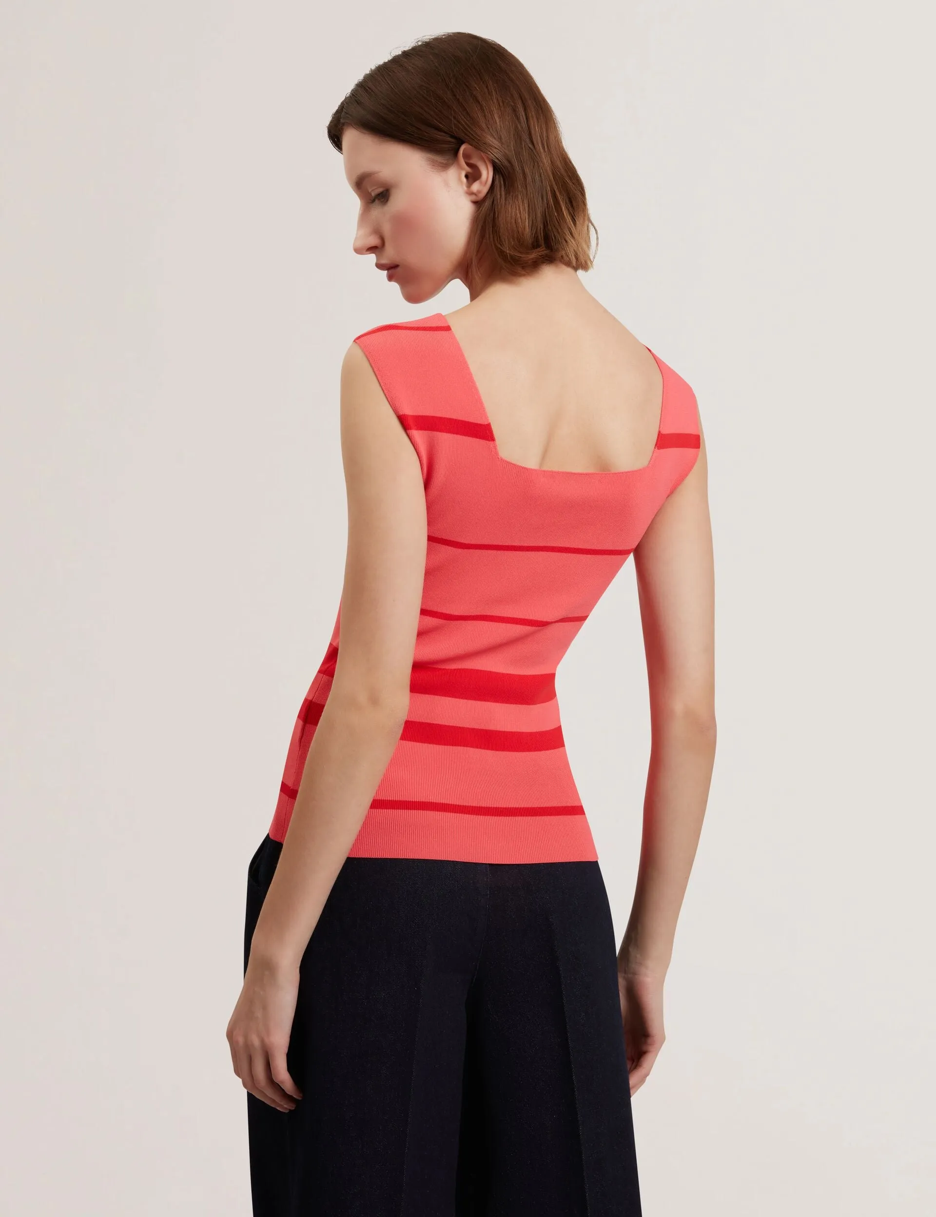 LAYDAA | CORAL sold by Ted Baker product image thumbnail 4