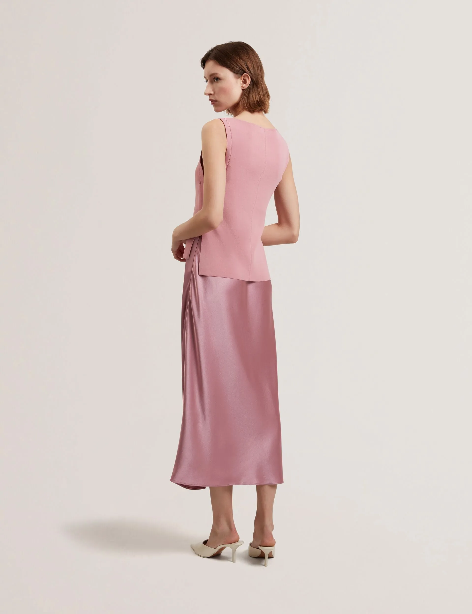 AMMIL | MID-PINK sold by Ted Baker product image thumbnail 4
