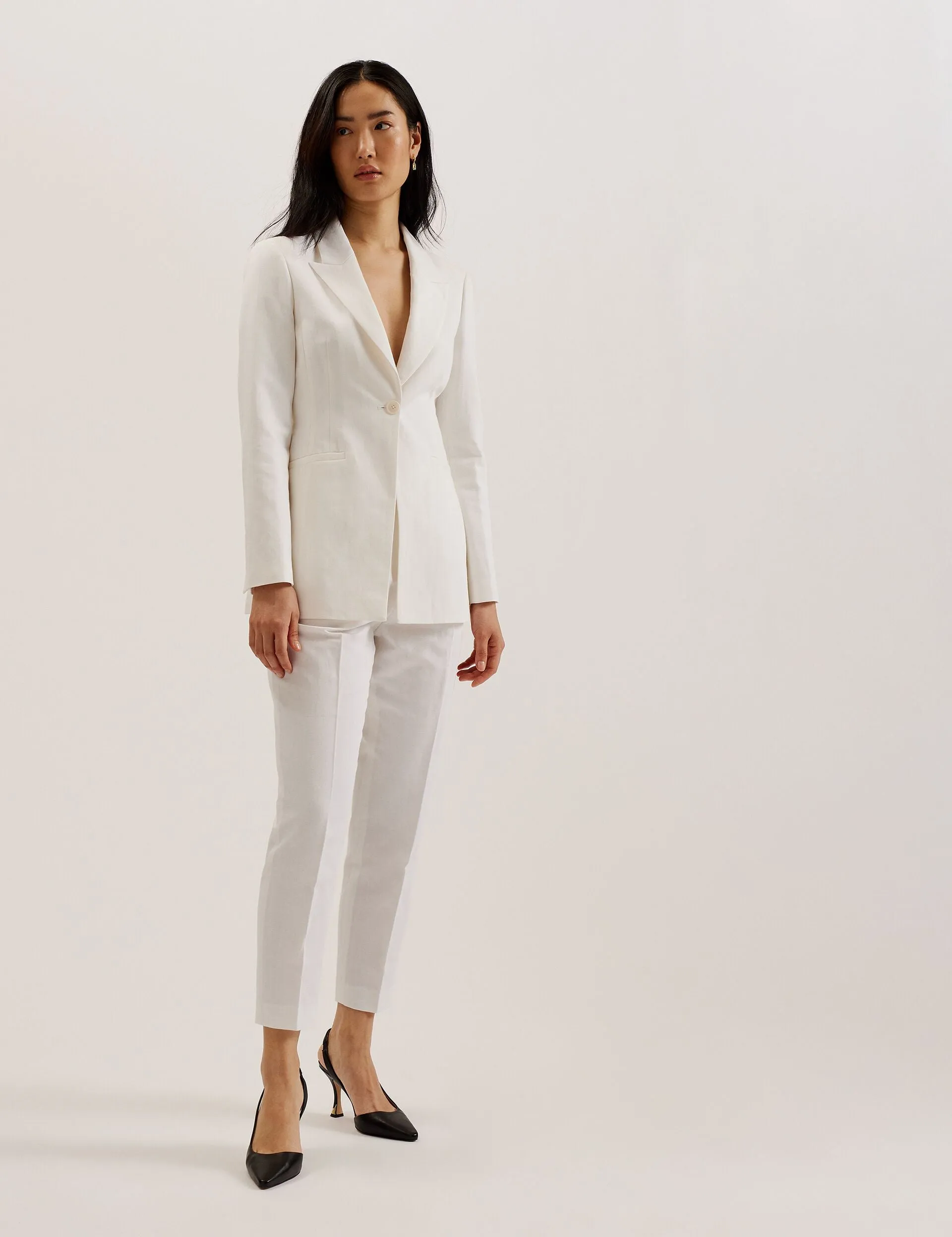 MUSUB | WHITE sold by Ted Baker product image thumbnail 4